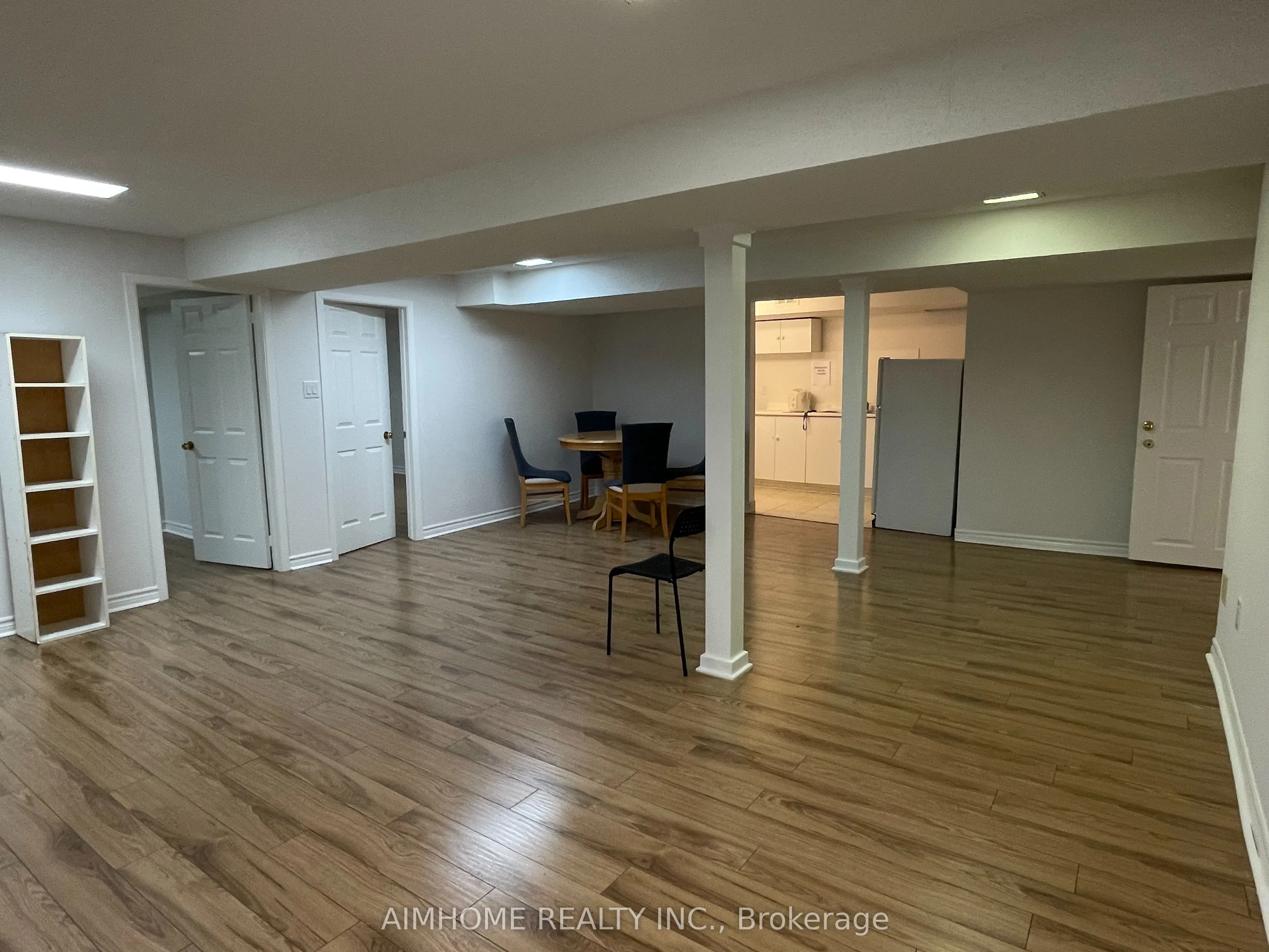 4072 Colonial Drive, #Basement