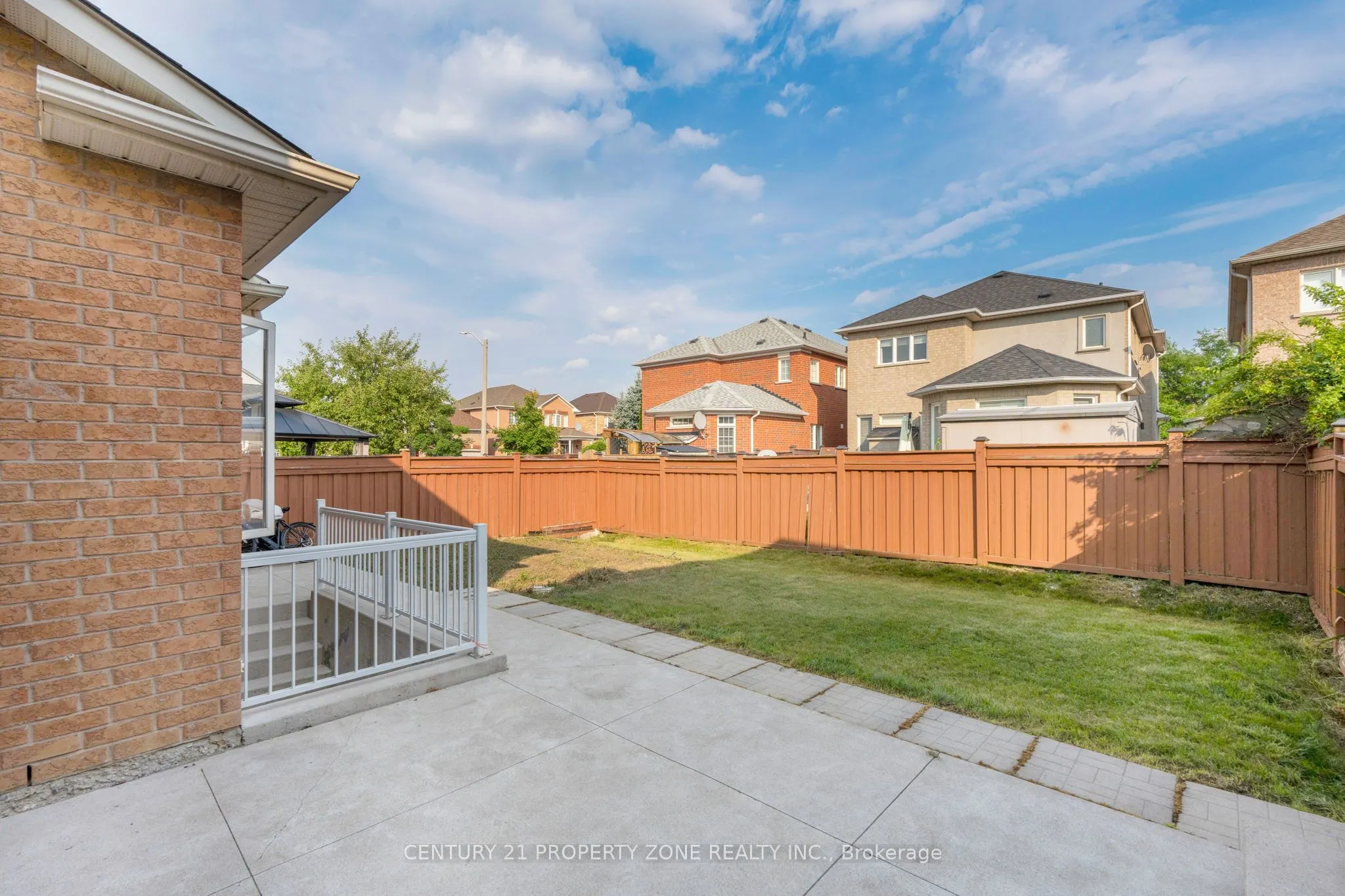 35 Charger Lane