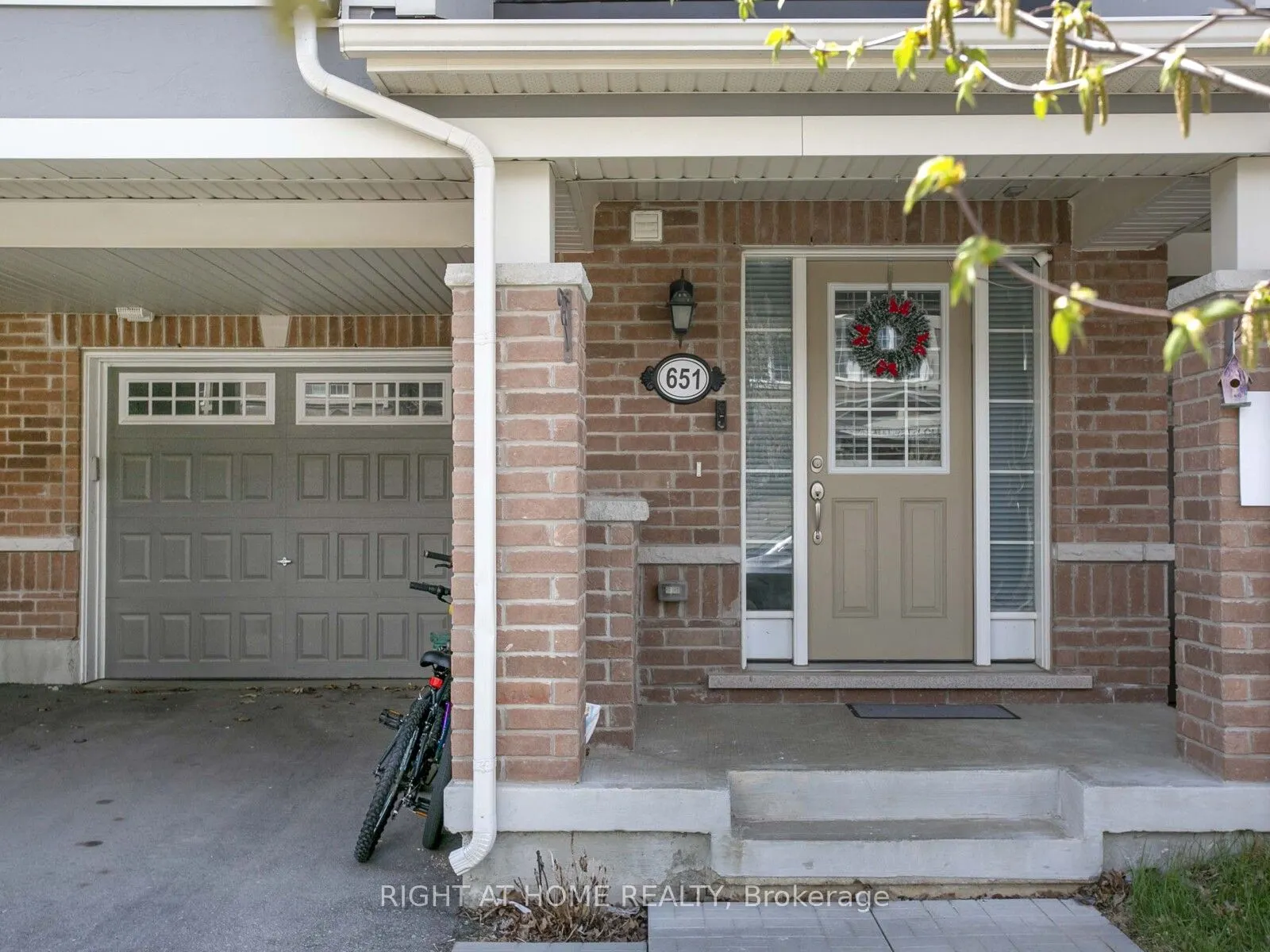 651 Laking Terrace