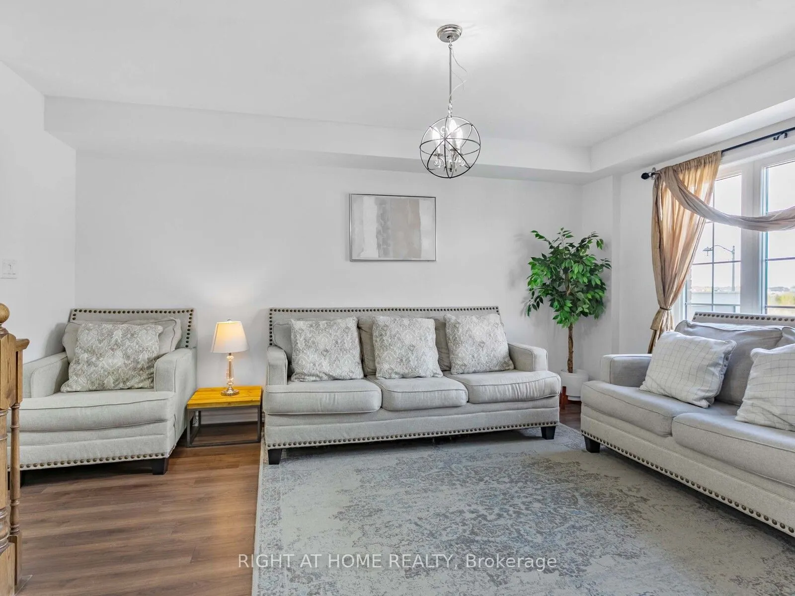 651 Laking Terrace
