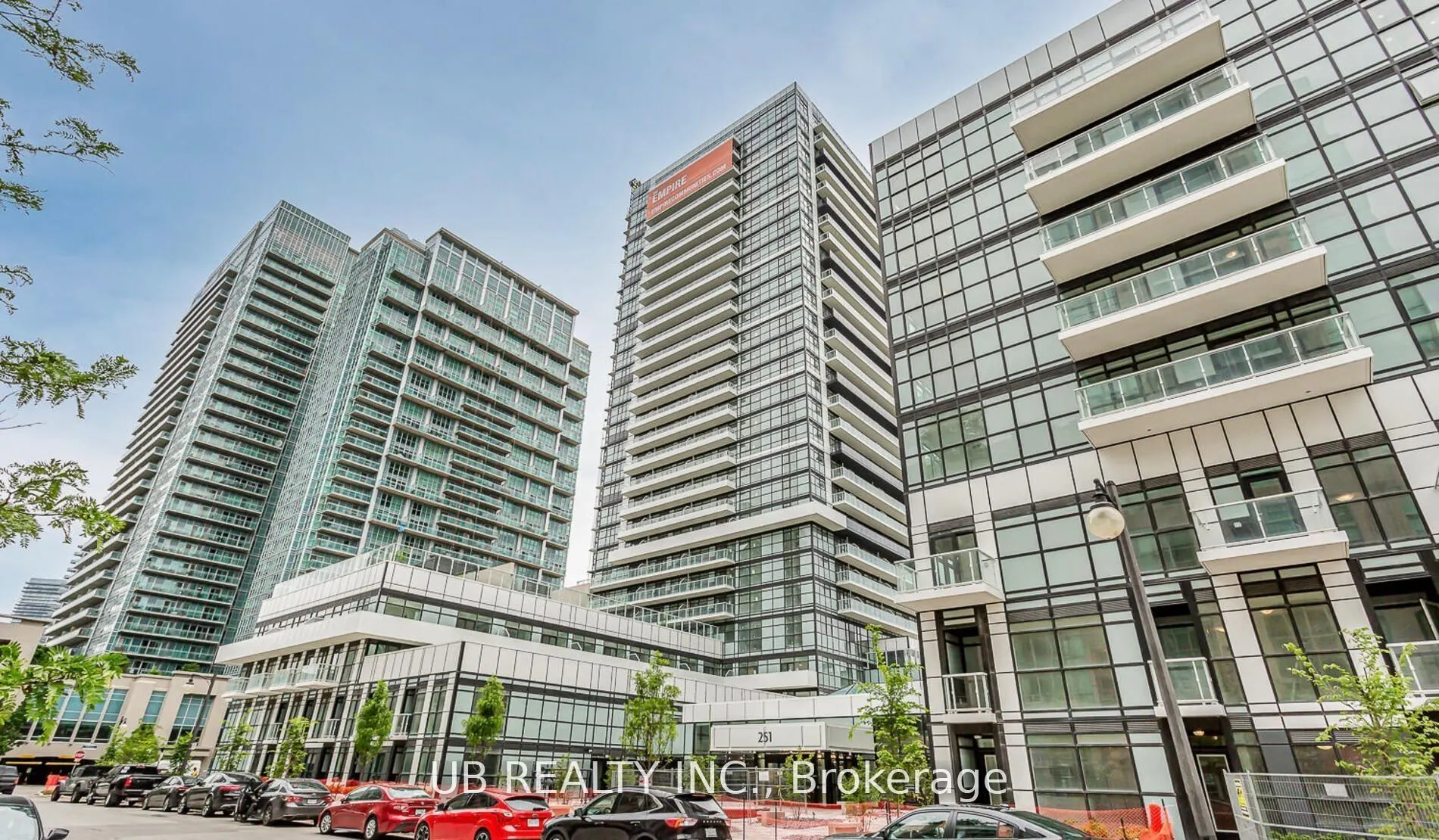 251 Manitoba Street, #808