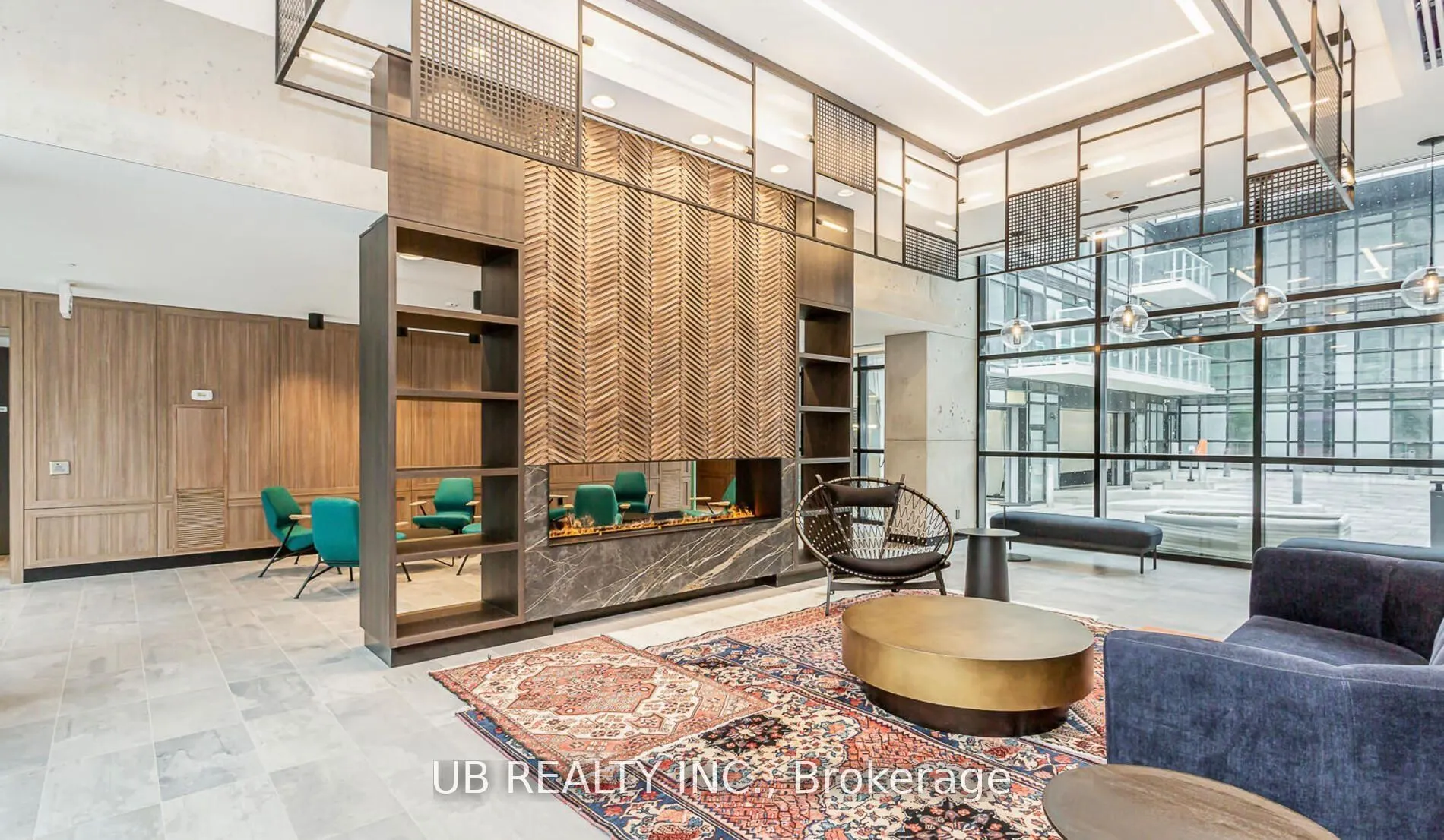 251 Manitoba Street, #808