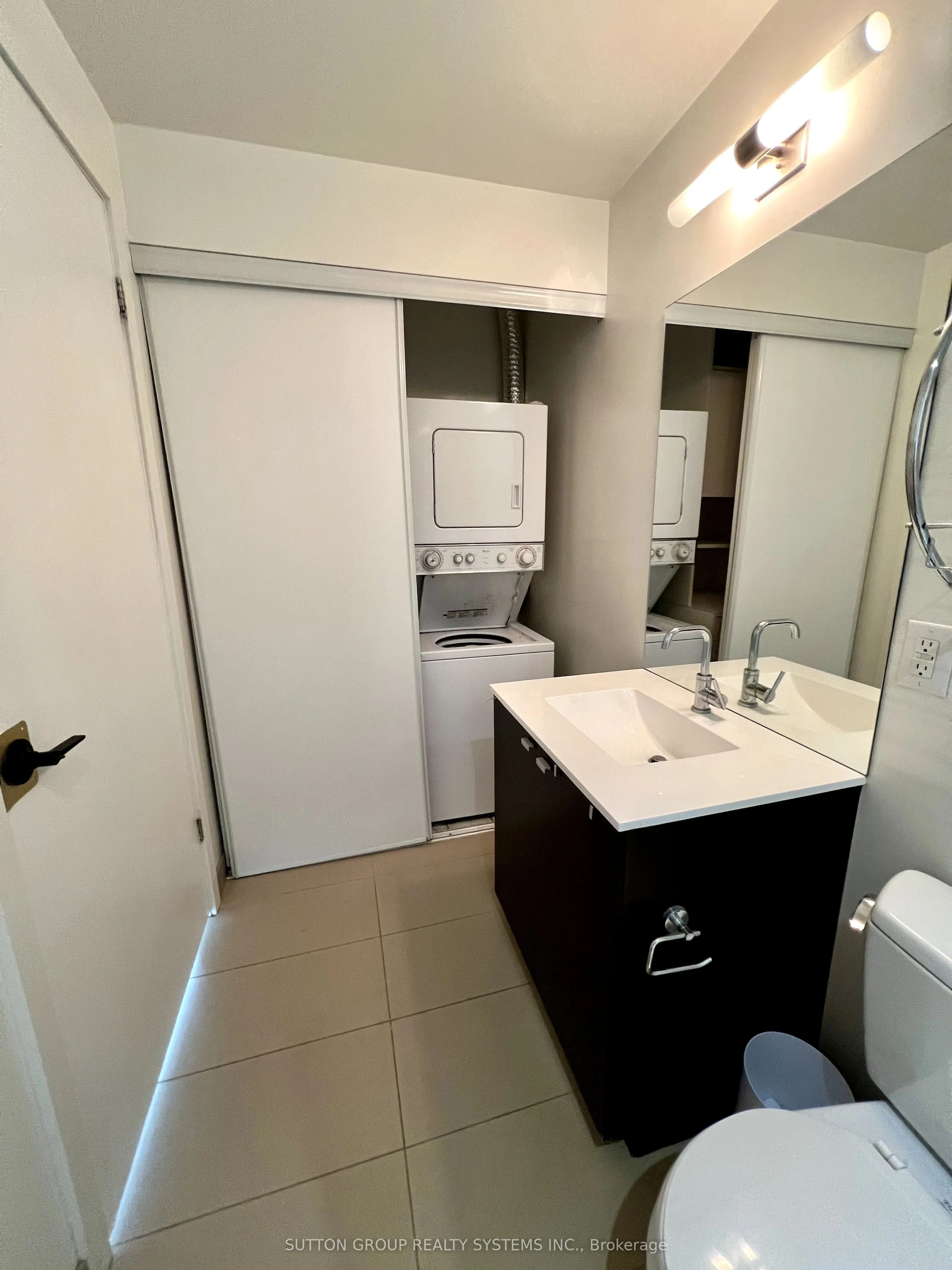 105 The Queensway, #1402