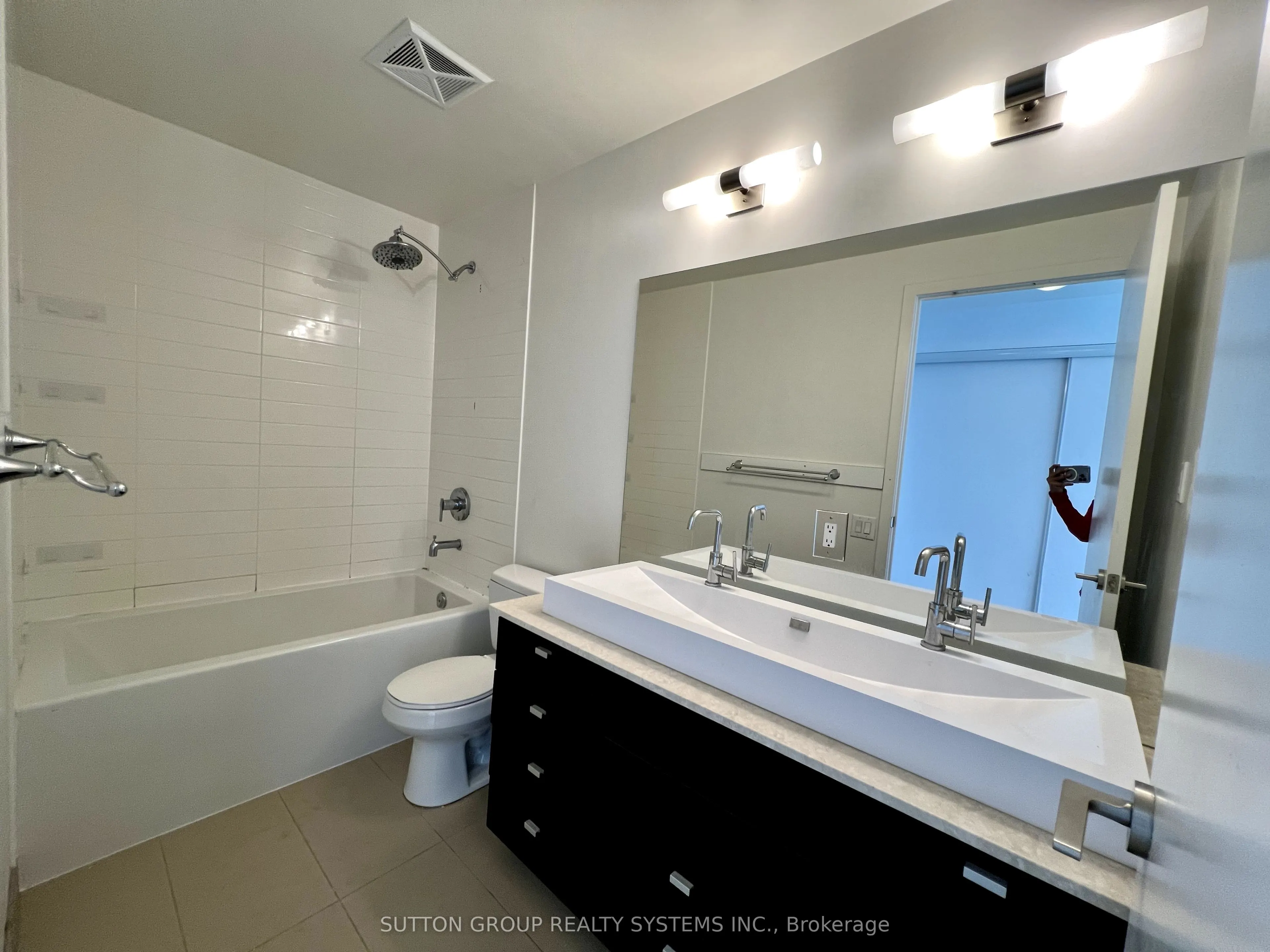 105 The Queensway, #1402