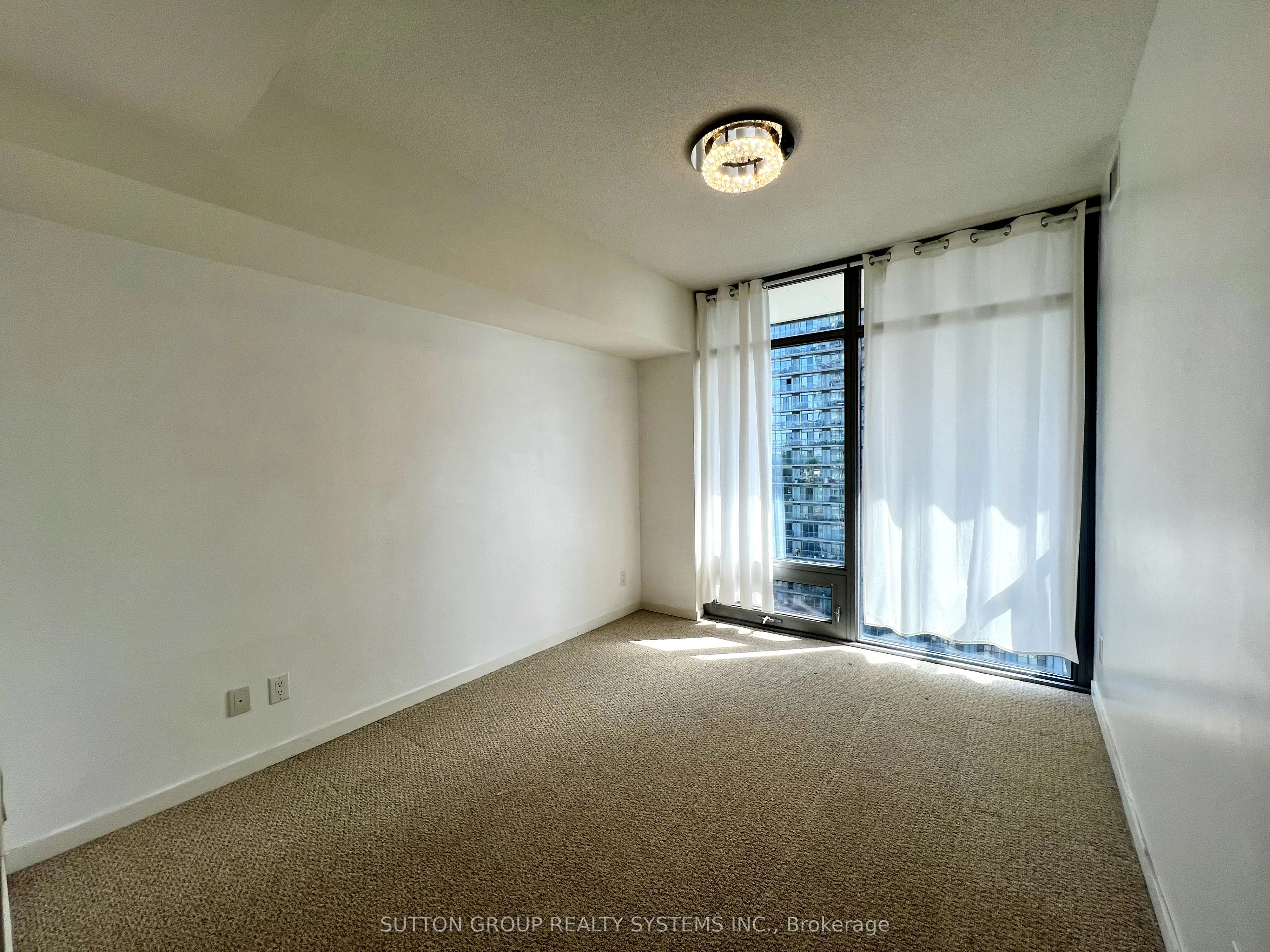 105 The Queensway, #1402