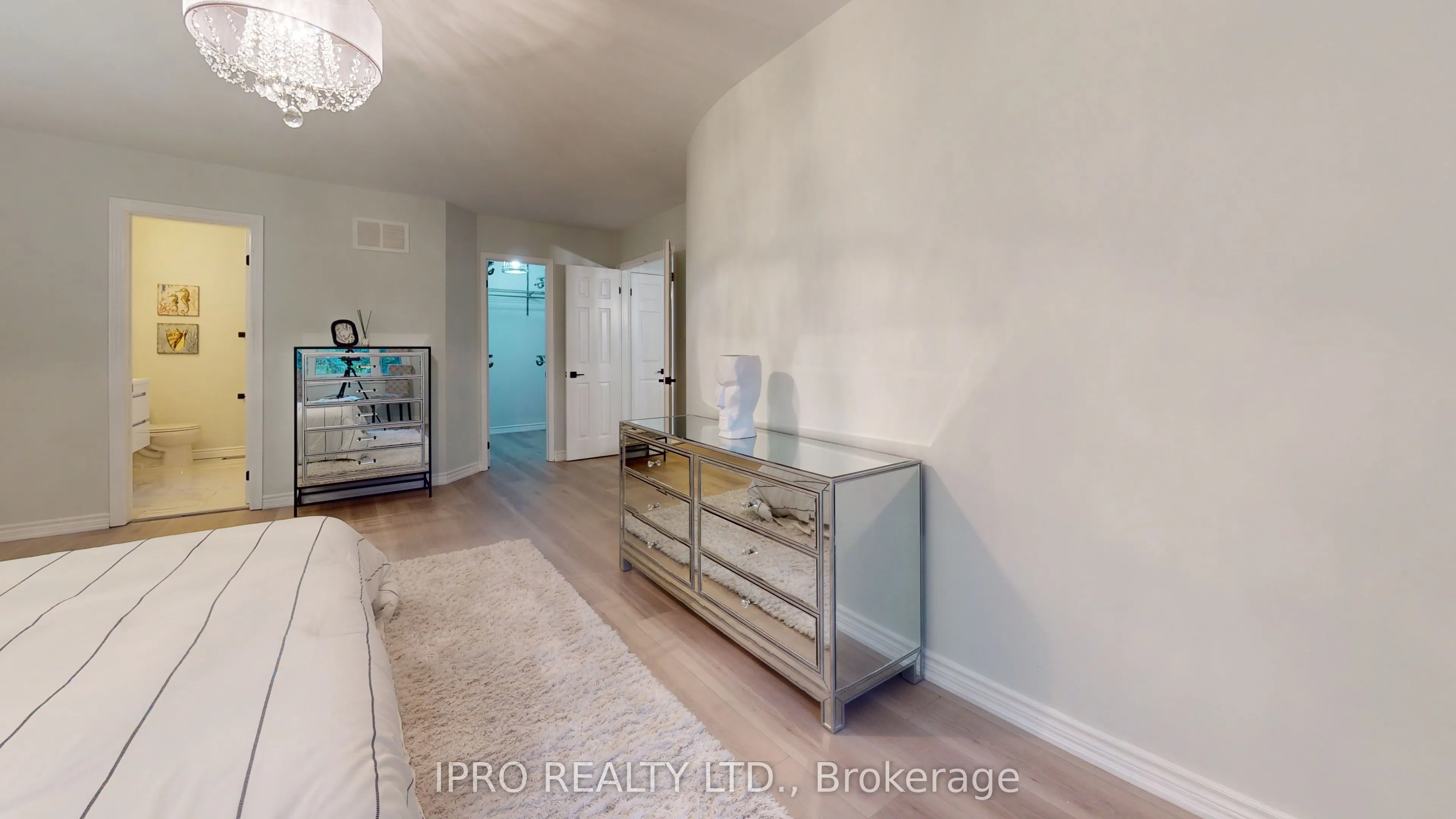 27 Briarwood Drive