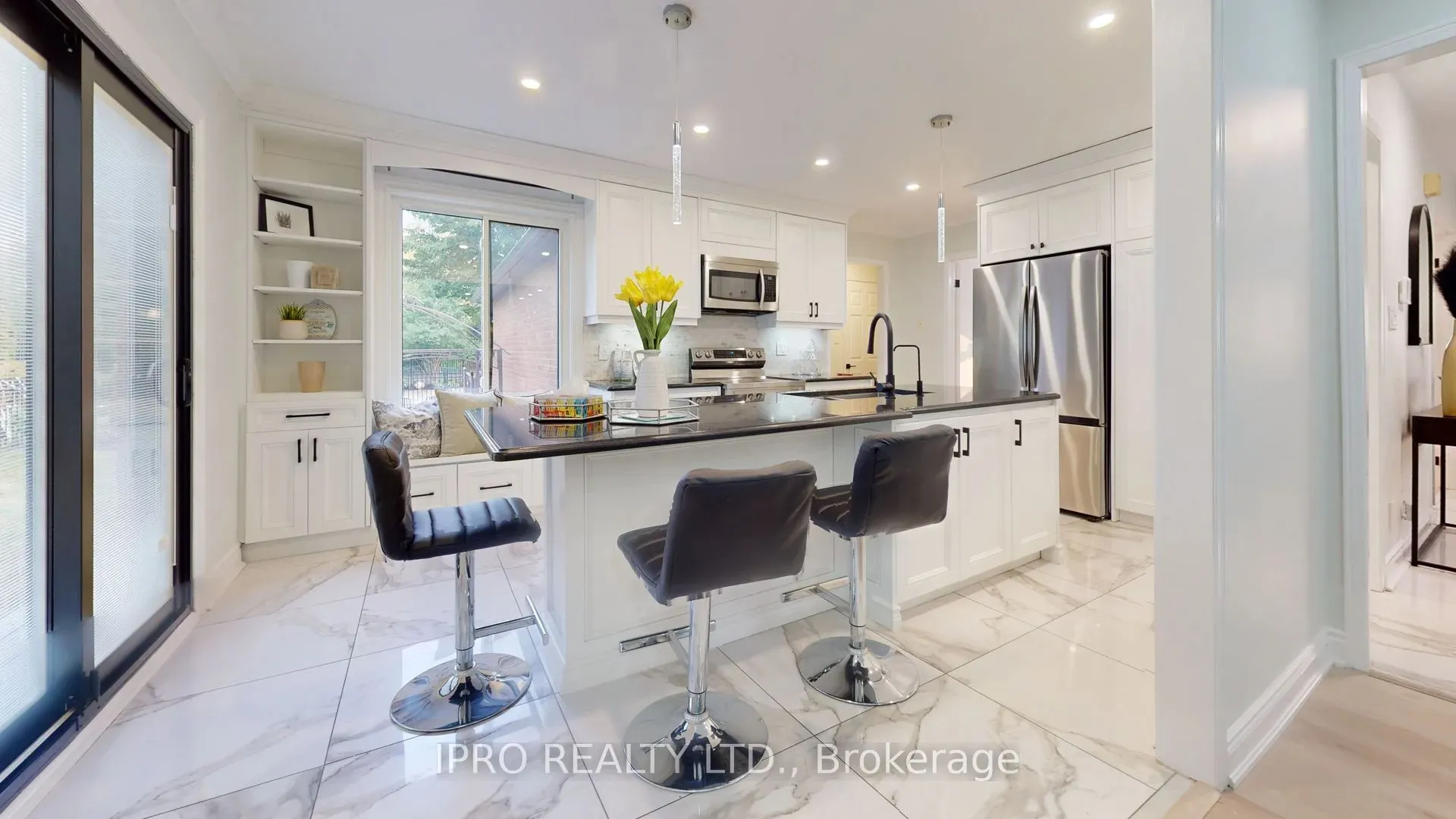 27 Briarwood Drive