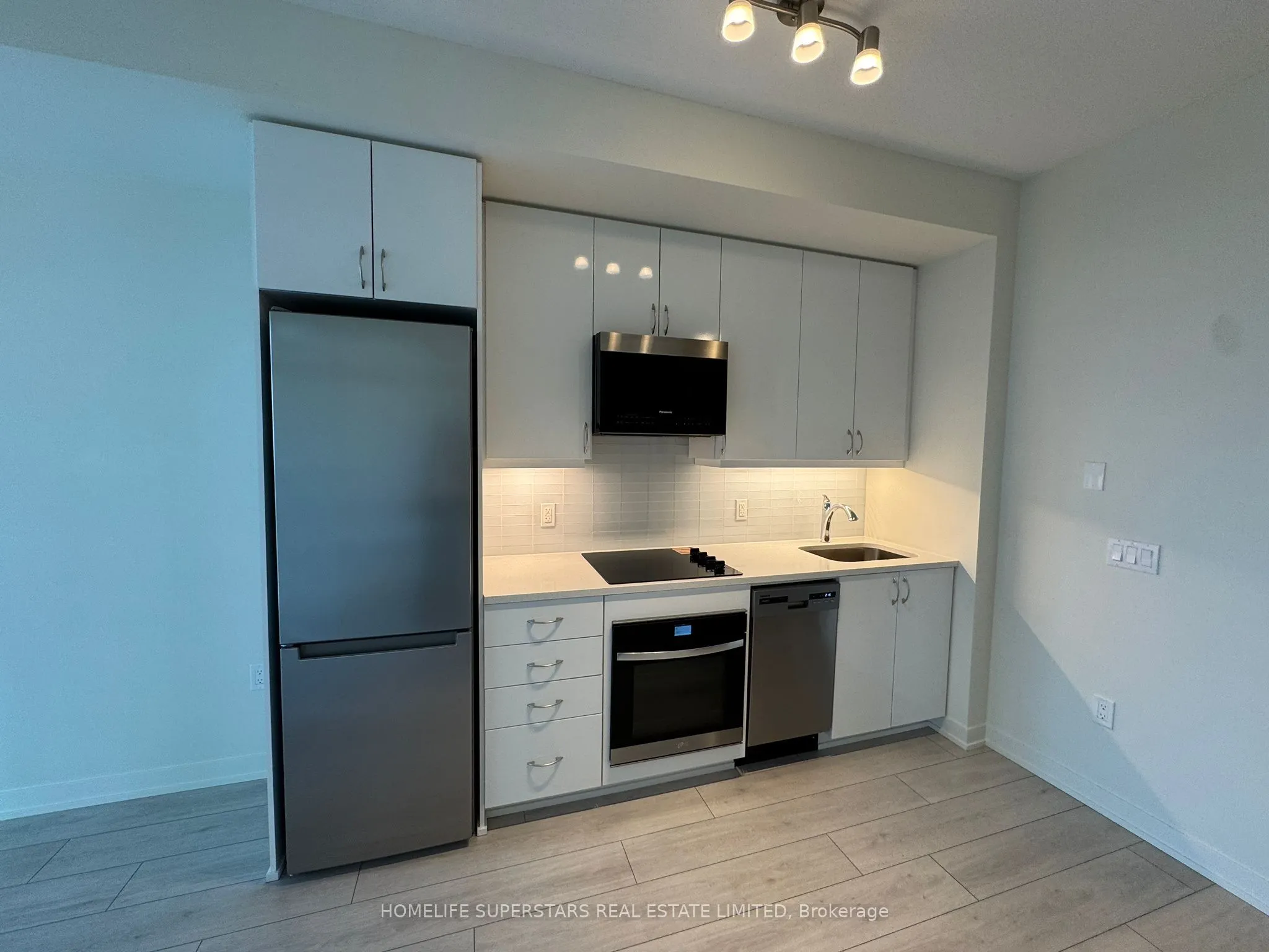 38 annie craig Drive, #1606
