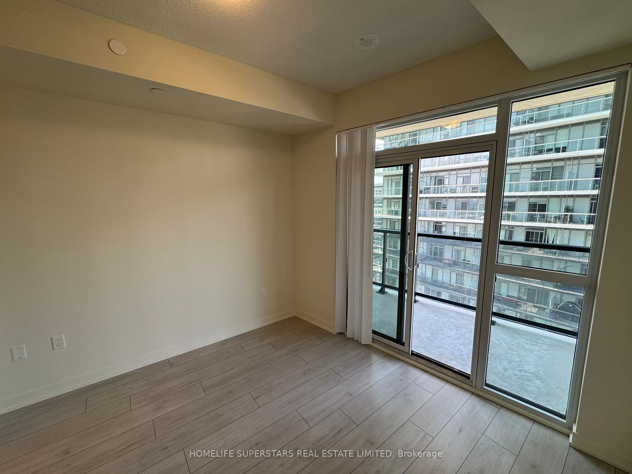 38 annie craig Drive, #1606