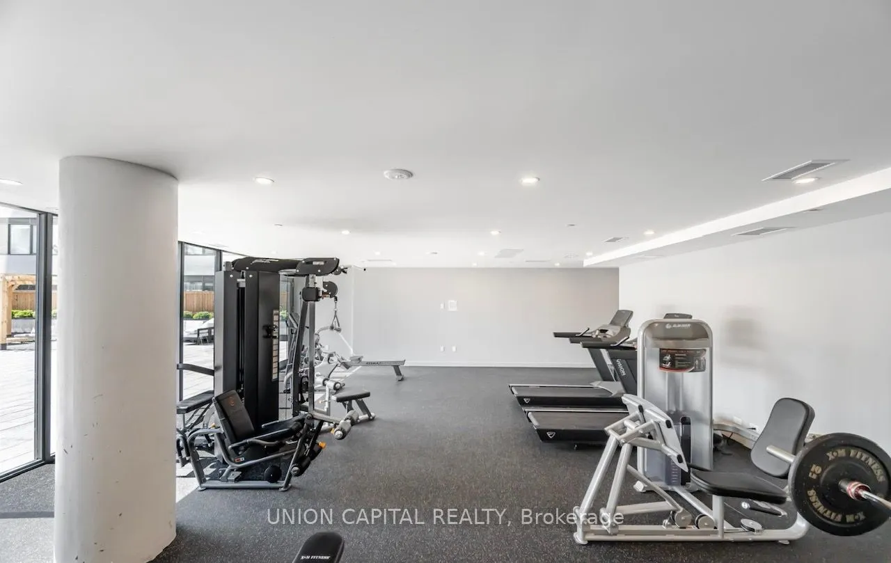 859 The Queensway, #425