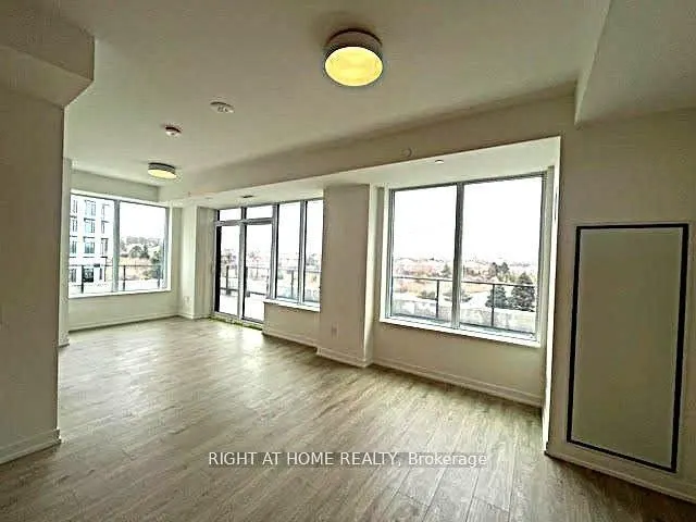 2485 Eglinton Avenue W, #306