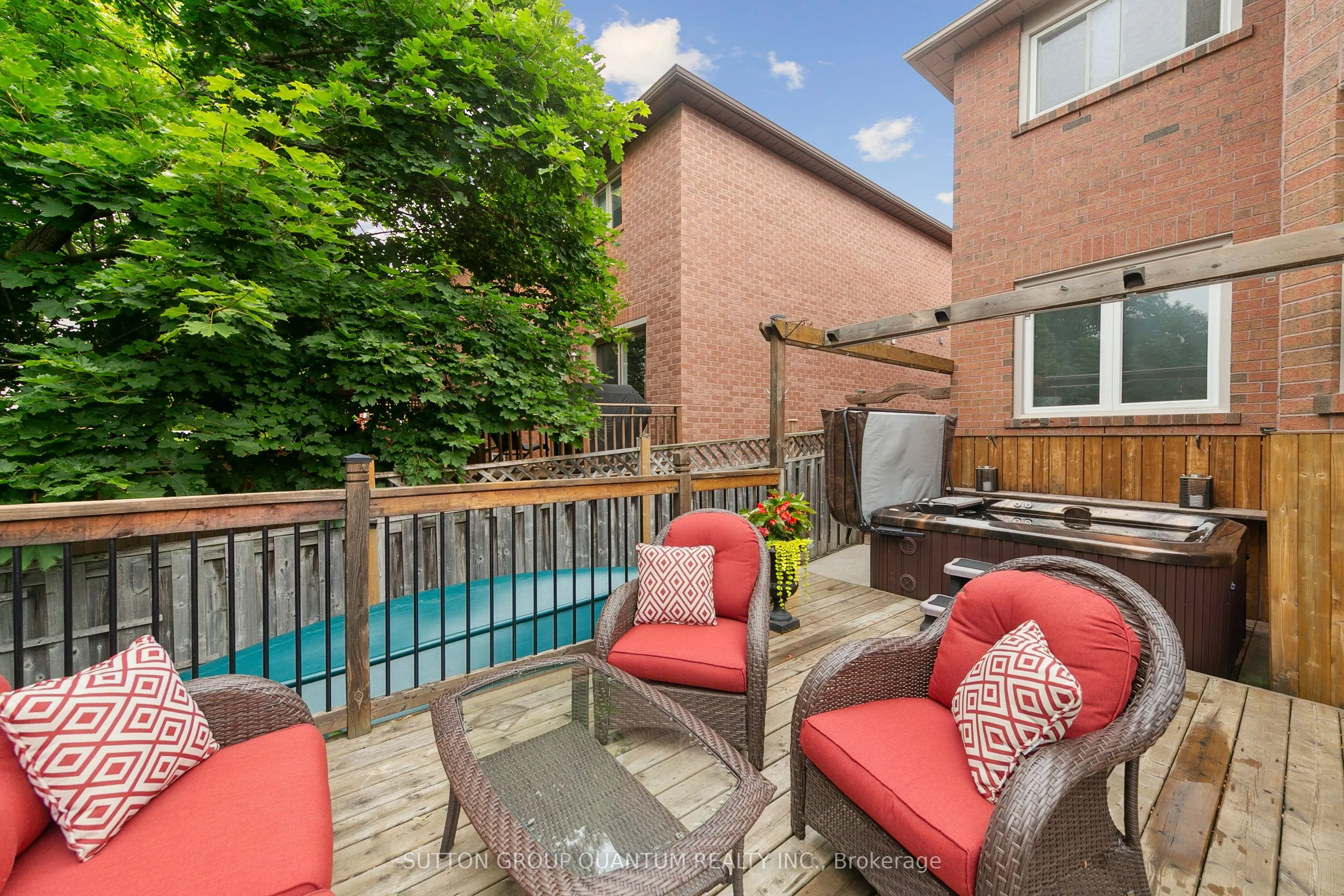 3523 Pintail Circle
