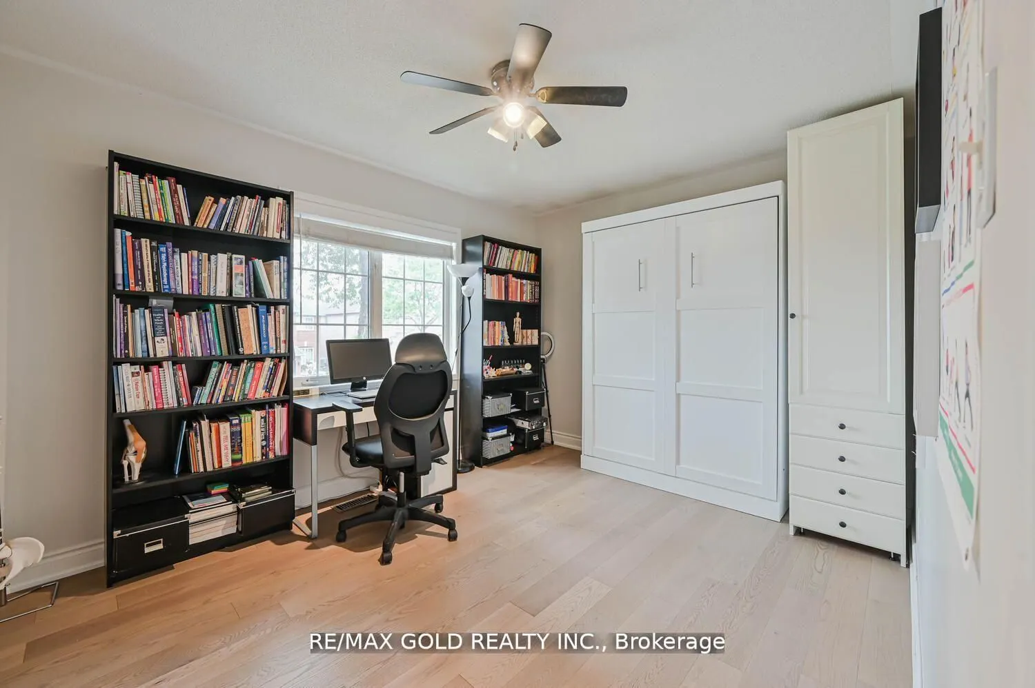 44 Ribbon Drive