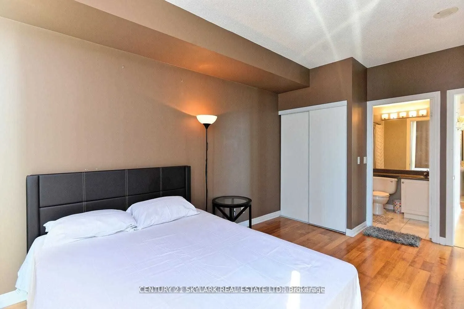3939 Duke Of York Boulevard, #3007