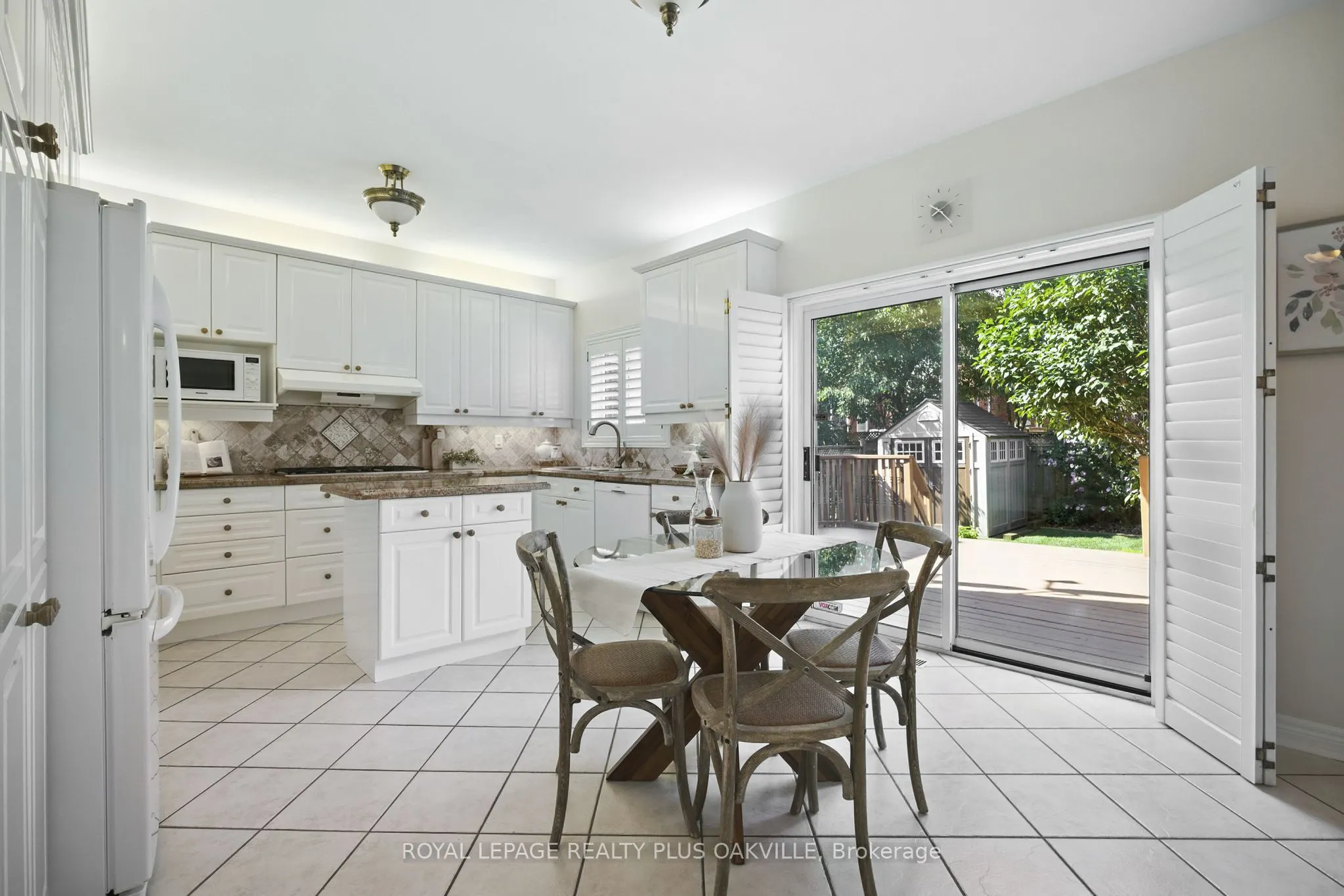 2272 Overfield Road