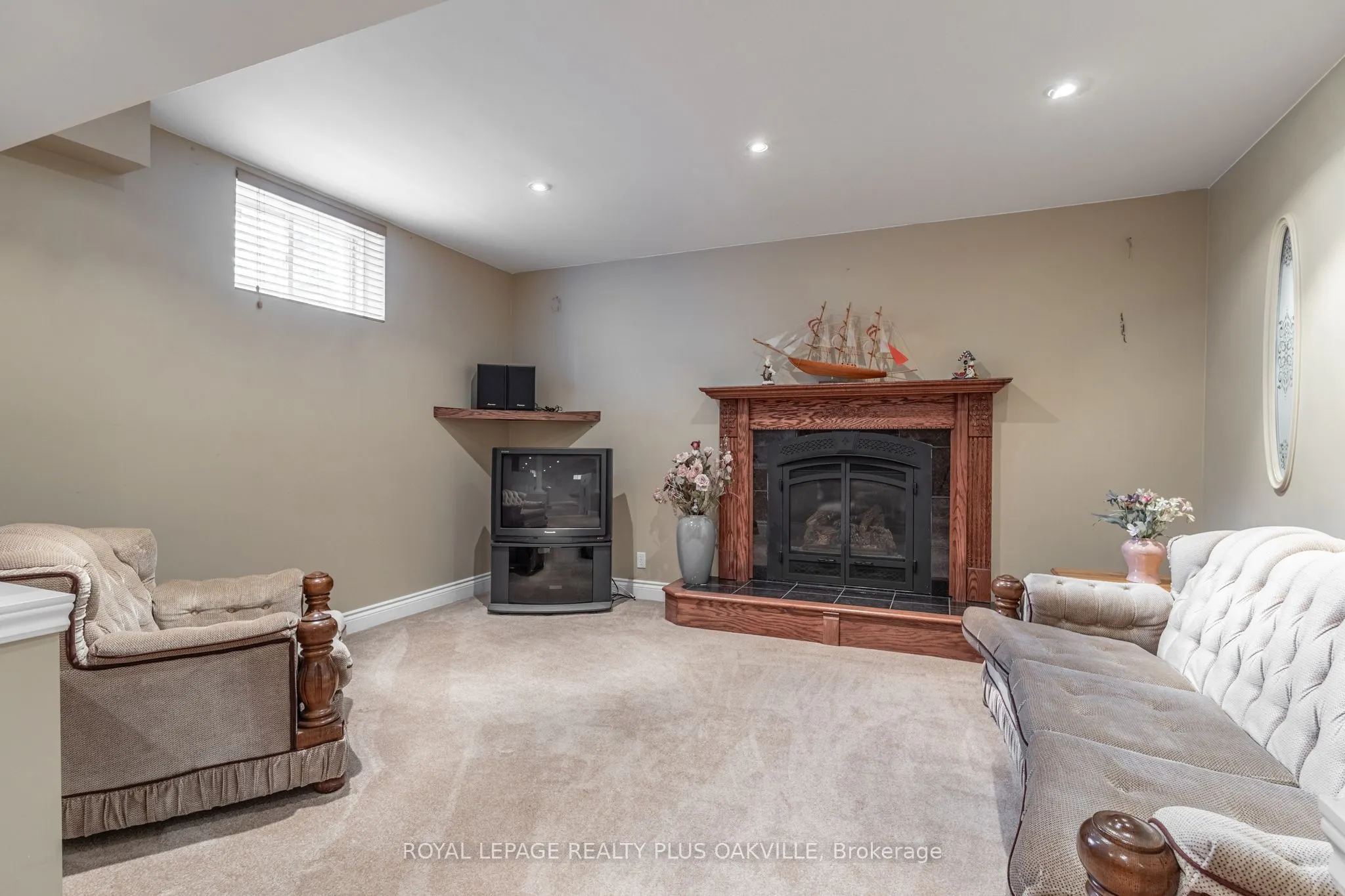 2272 Overfield Road