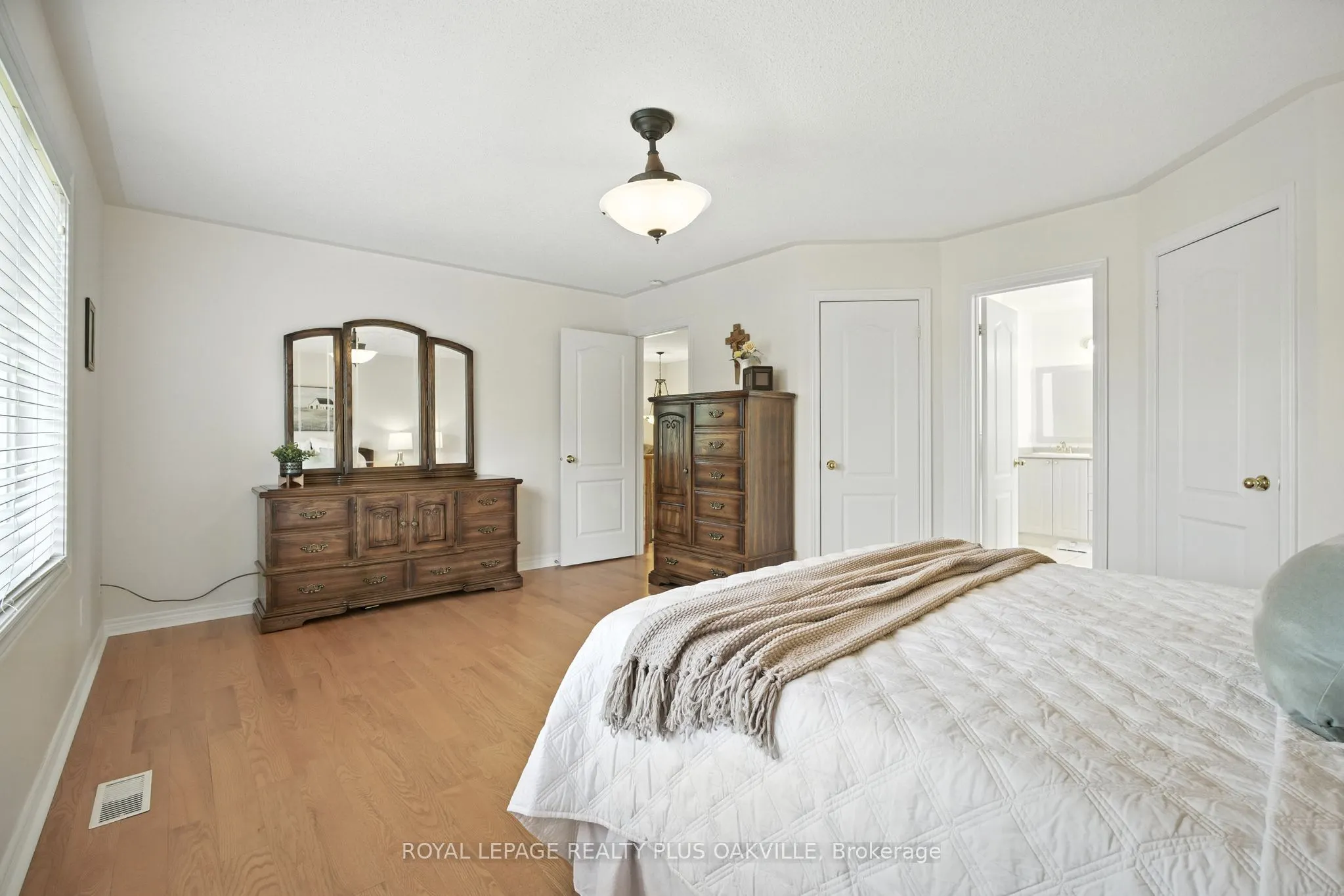 2272 Overfield Road