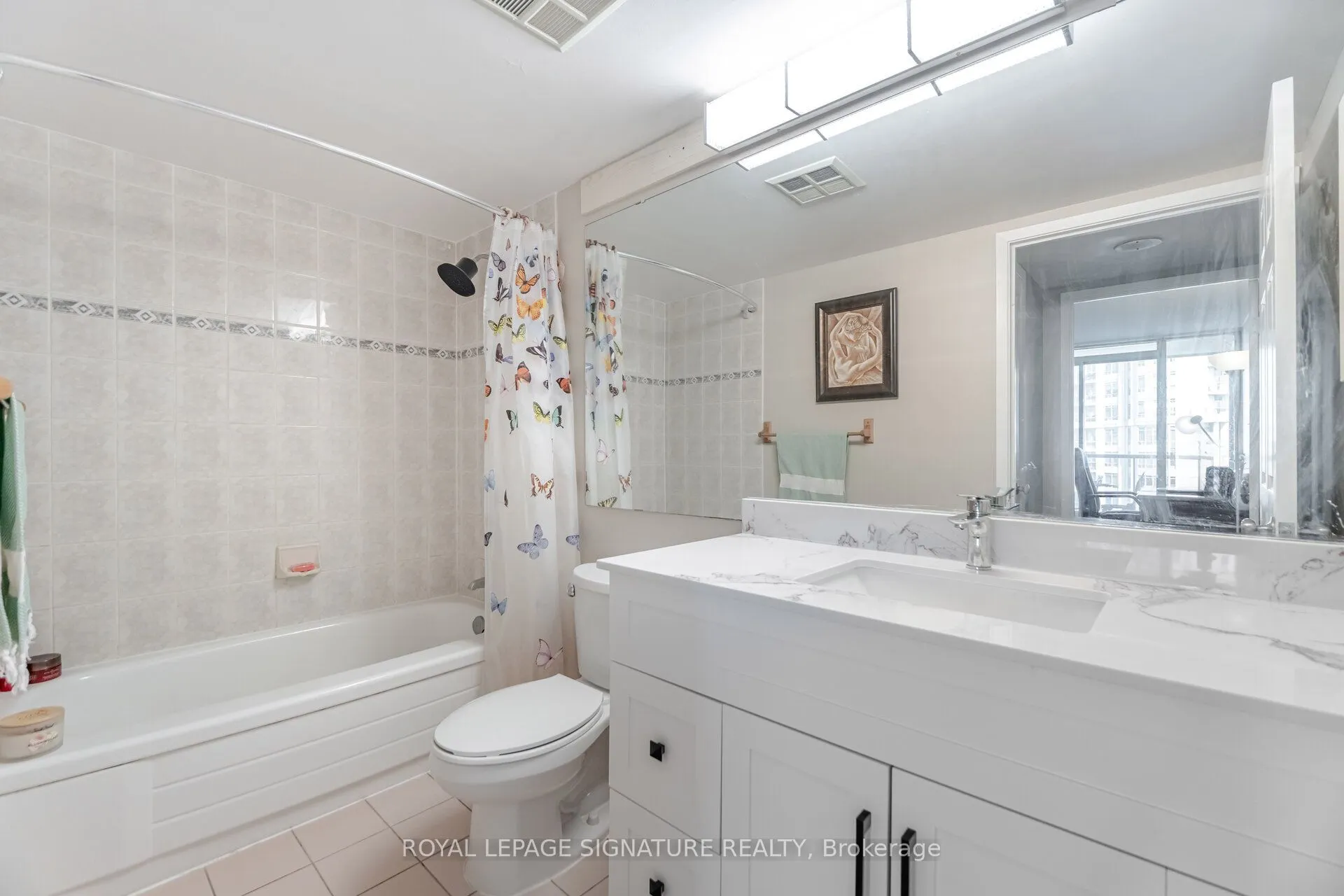 45 Kingsbridge Garden Circle, #3208
