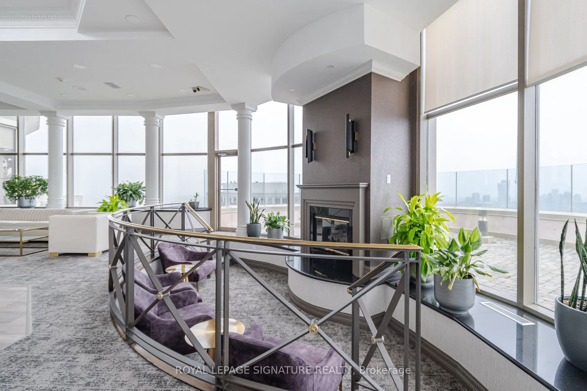 45 Kingsbridge Garden Circle, #3208