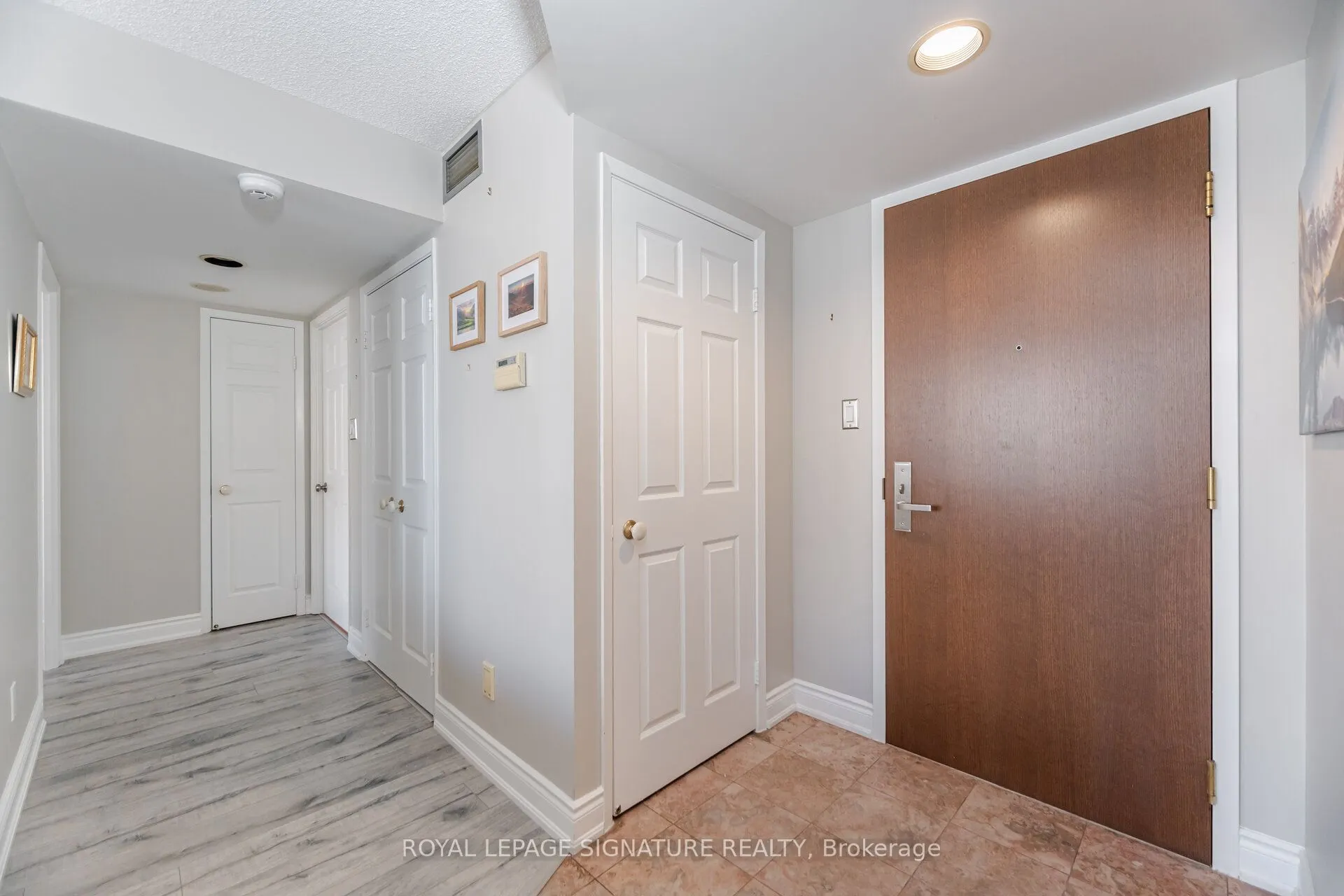 45 Kingsbridge Garden Circle, #3208