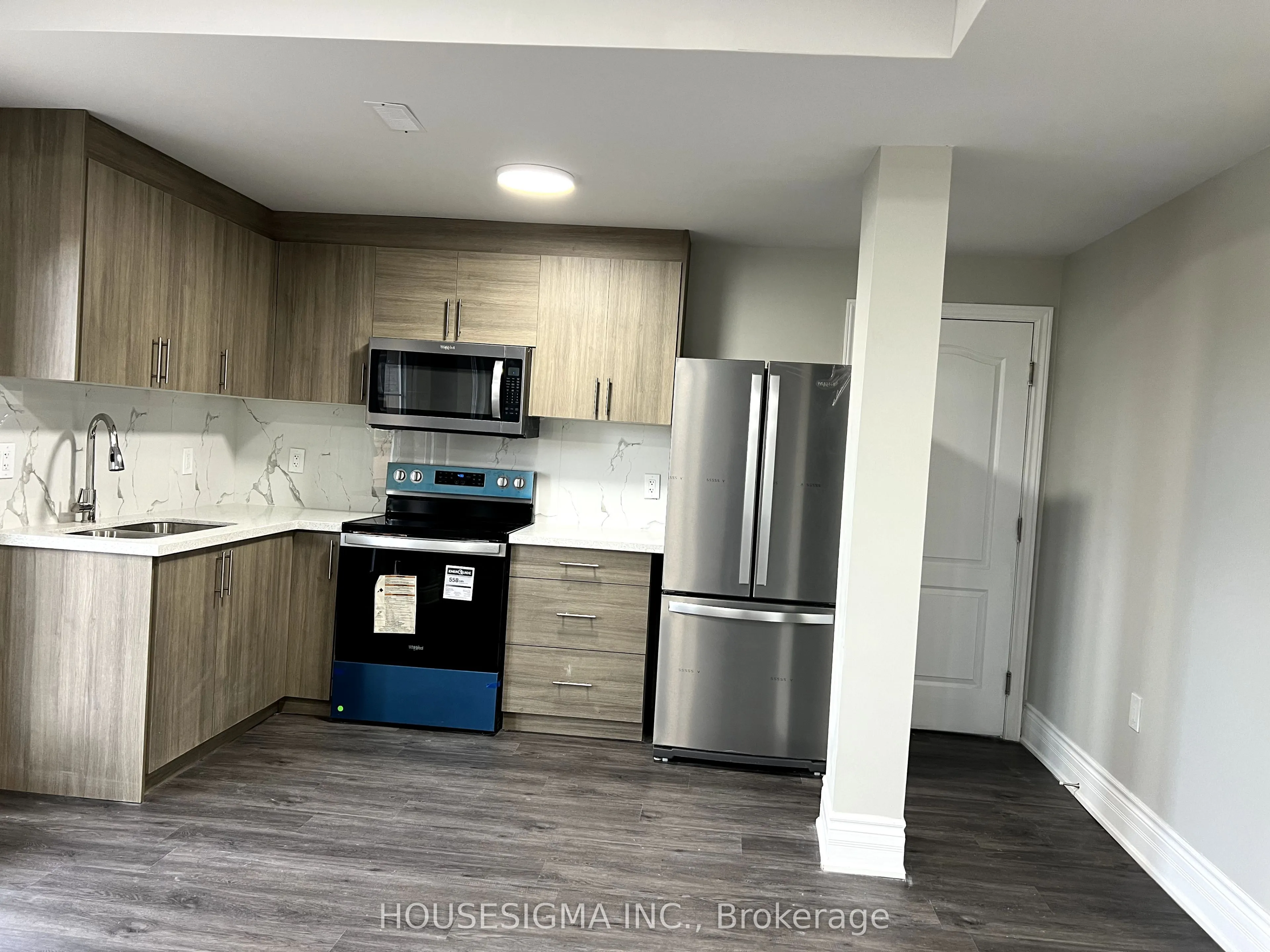 931 Pine Valley Circle