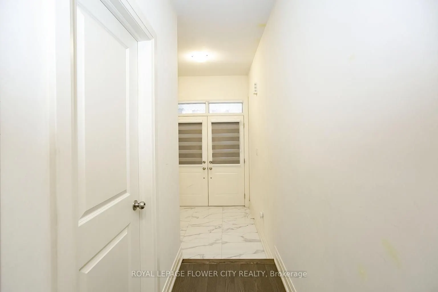 114 Adventura Road