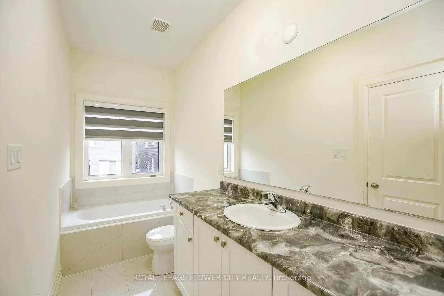 114 Adventura Road
