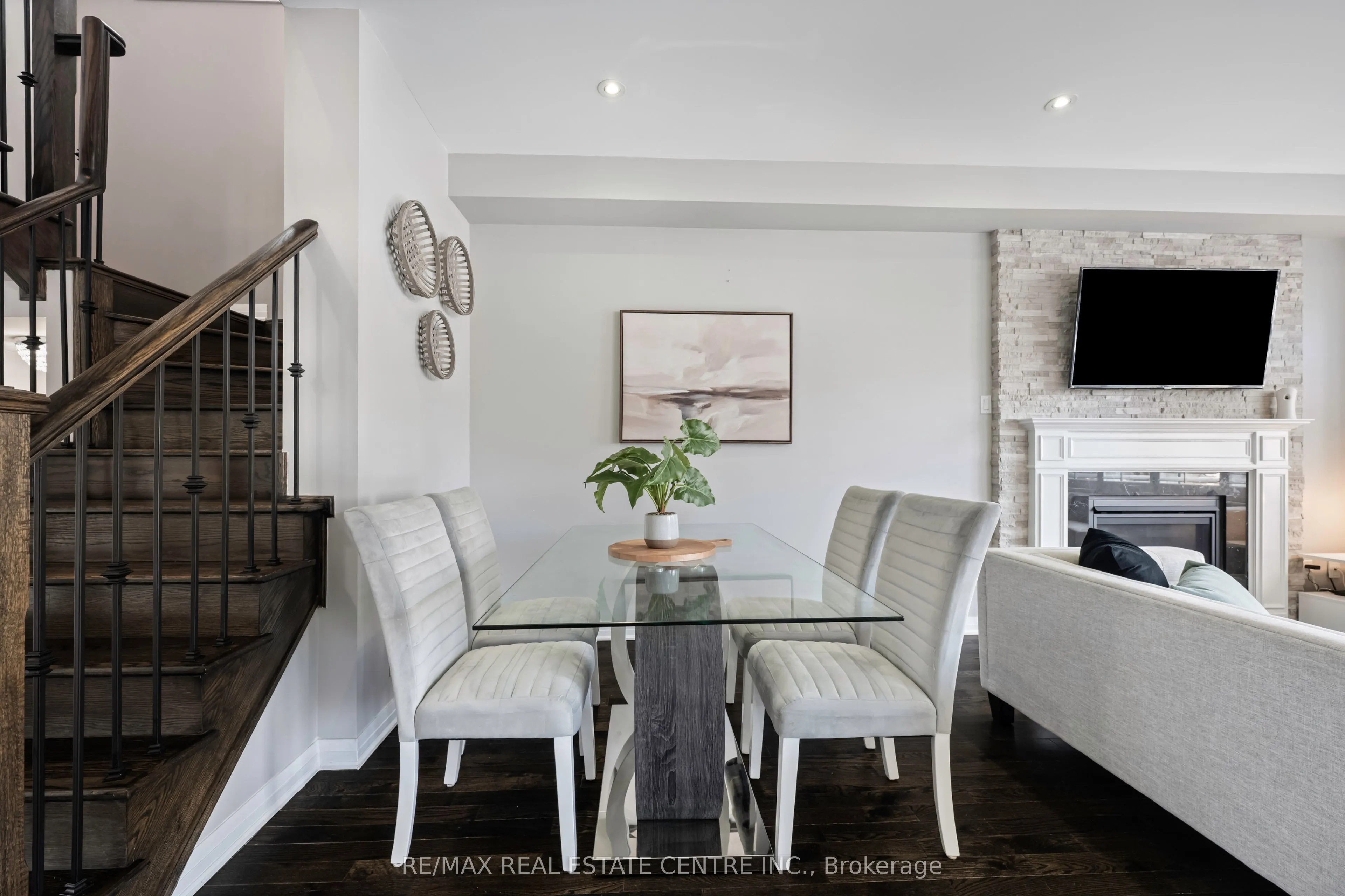 9 Porter Drive