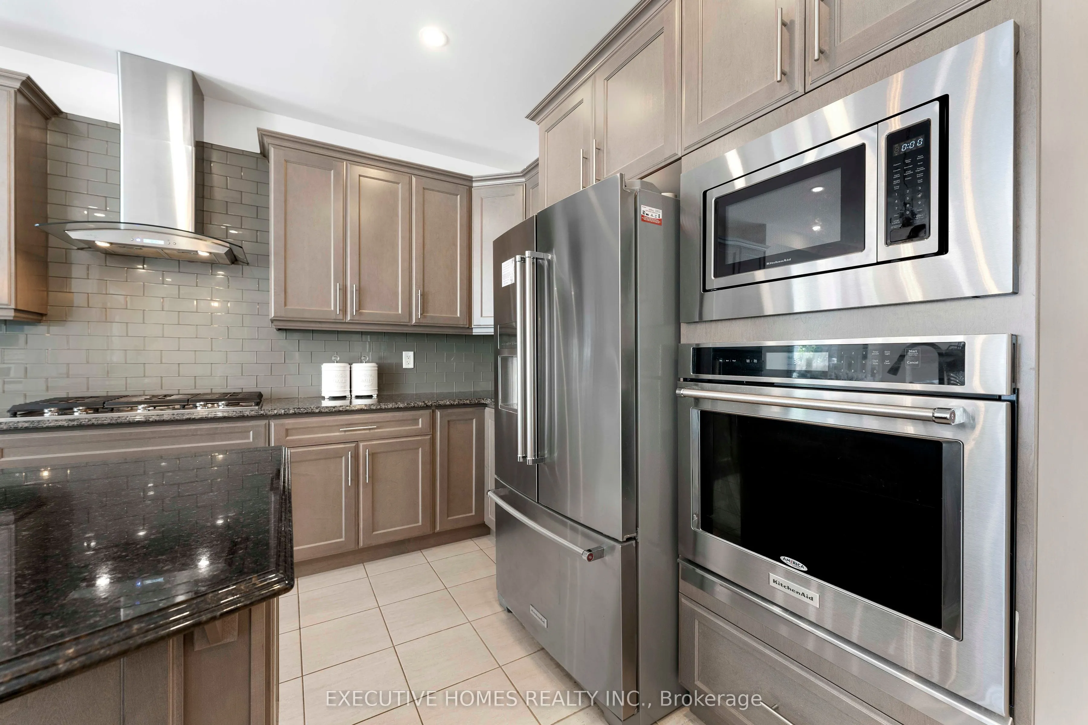3216 Carding Mill Trail