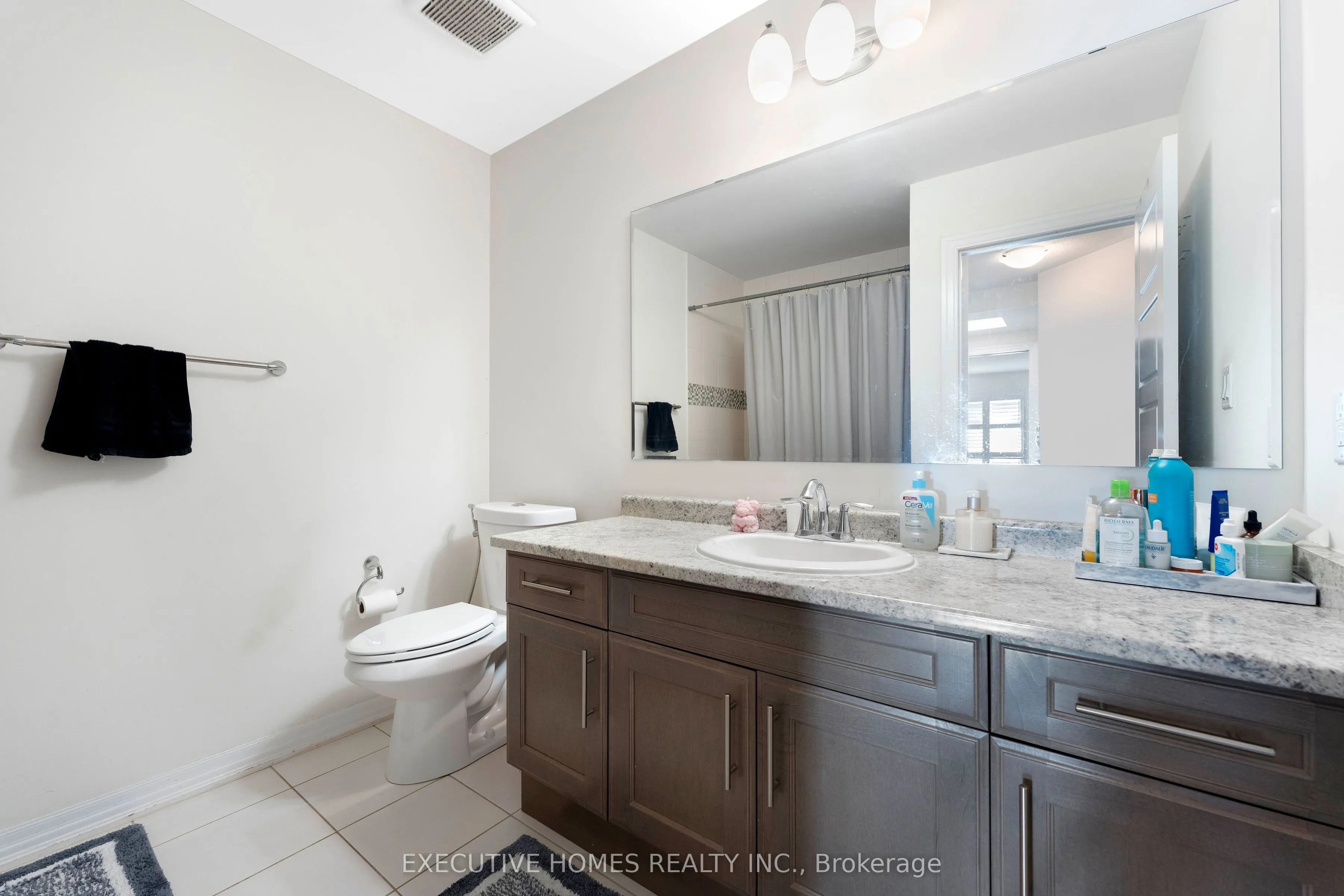 3216 Carding Mill Trail