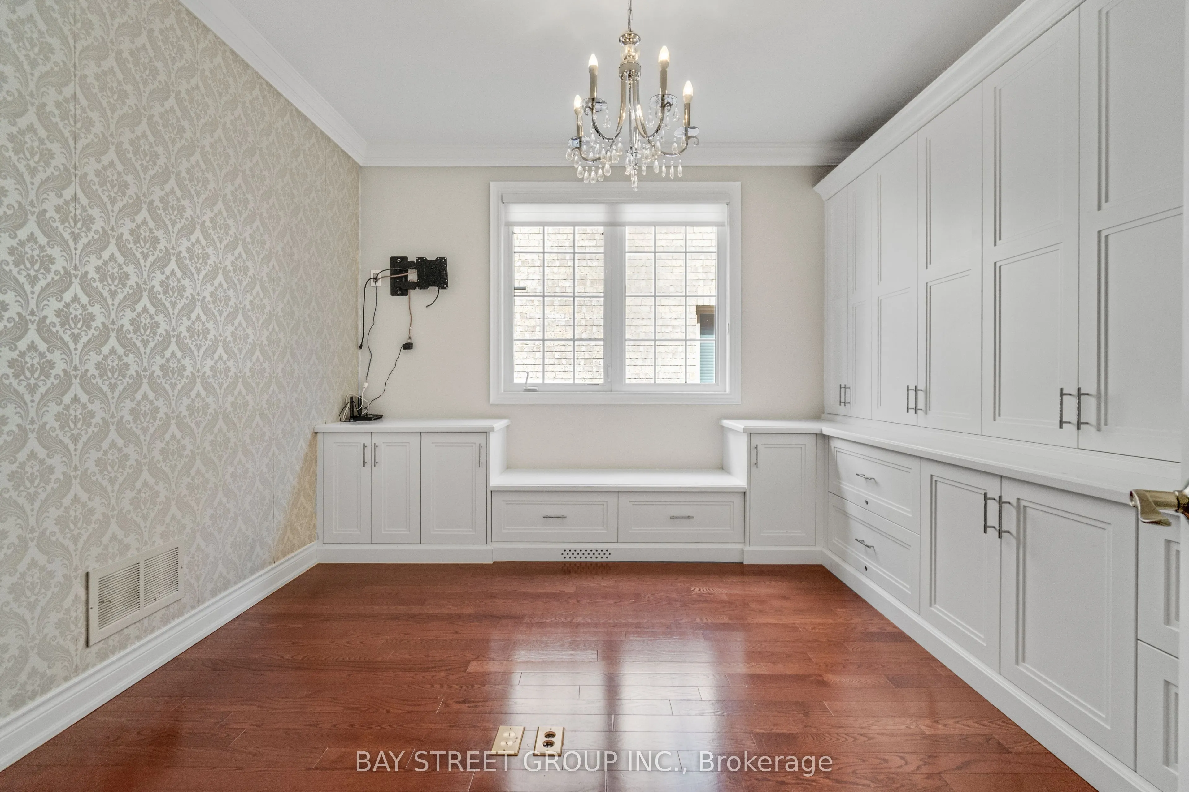 2442 Taylorwood Drive