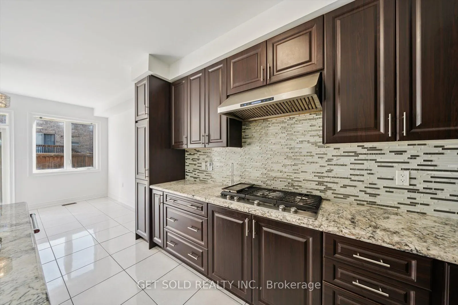 49 Blackberry Valley Crescent
