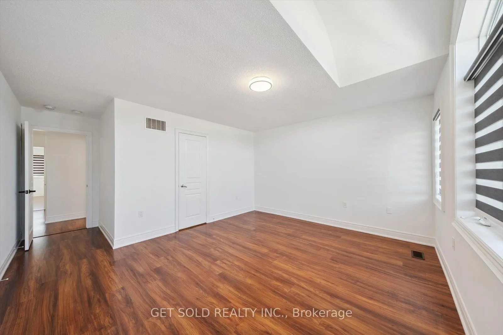 49 Blackberry Valley Crescent