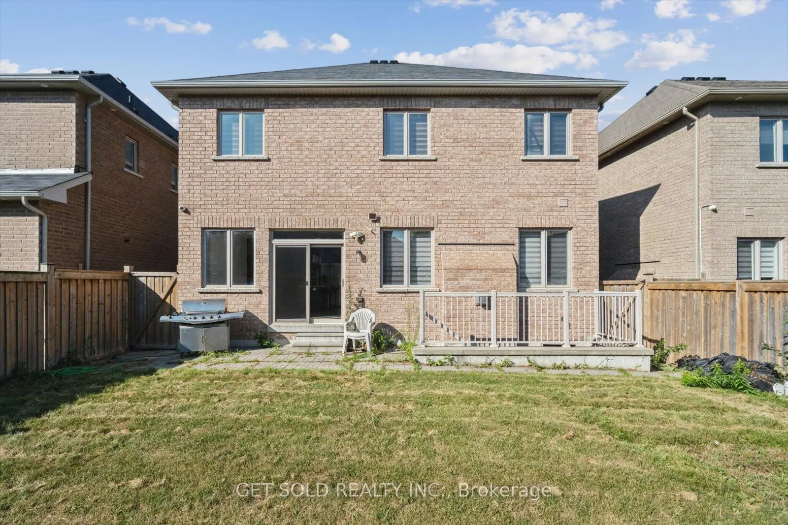 49 Blackberry Valley Crescent