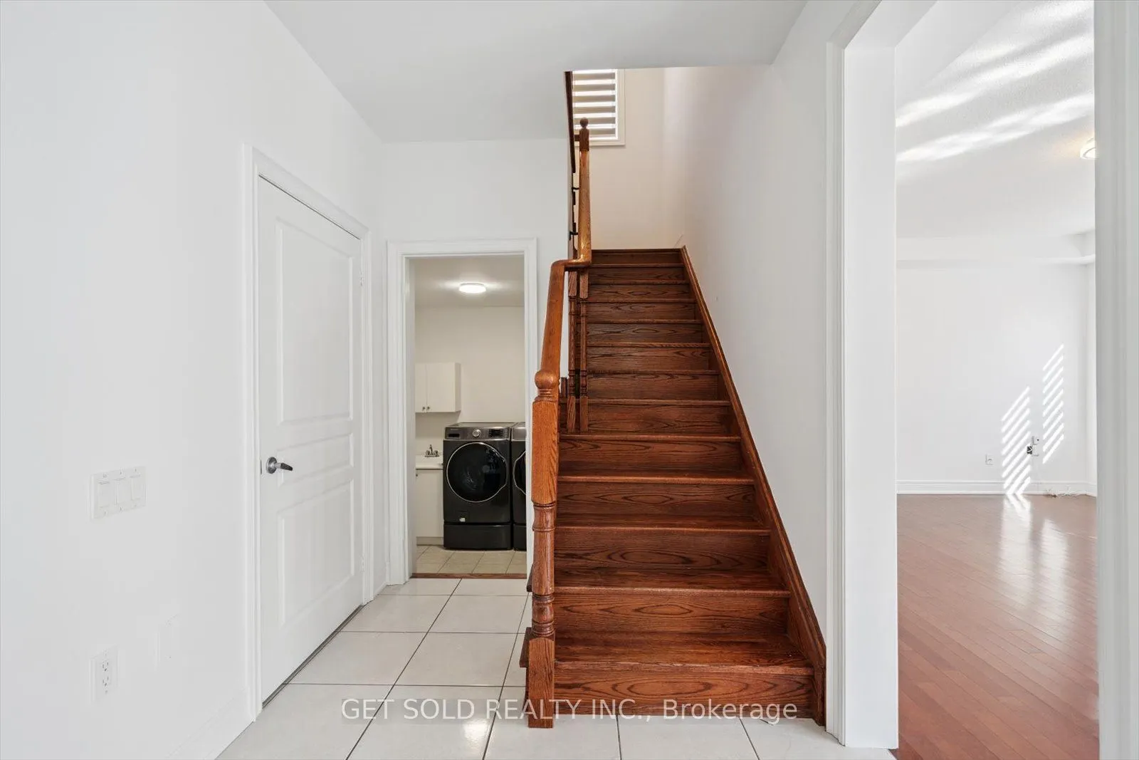 49 Blackberry Valley Crescent