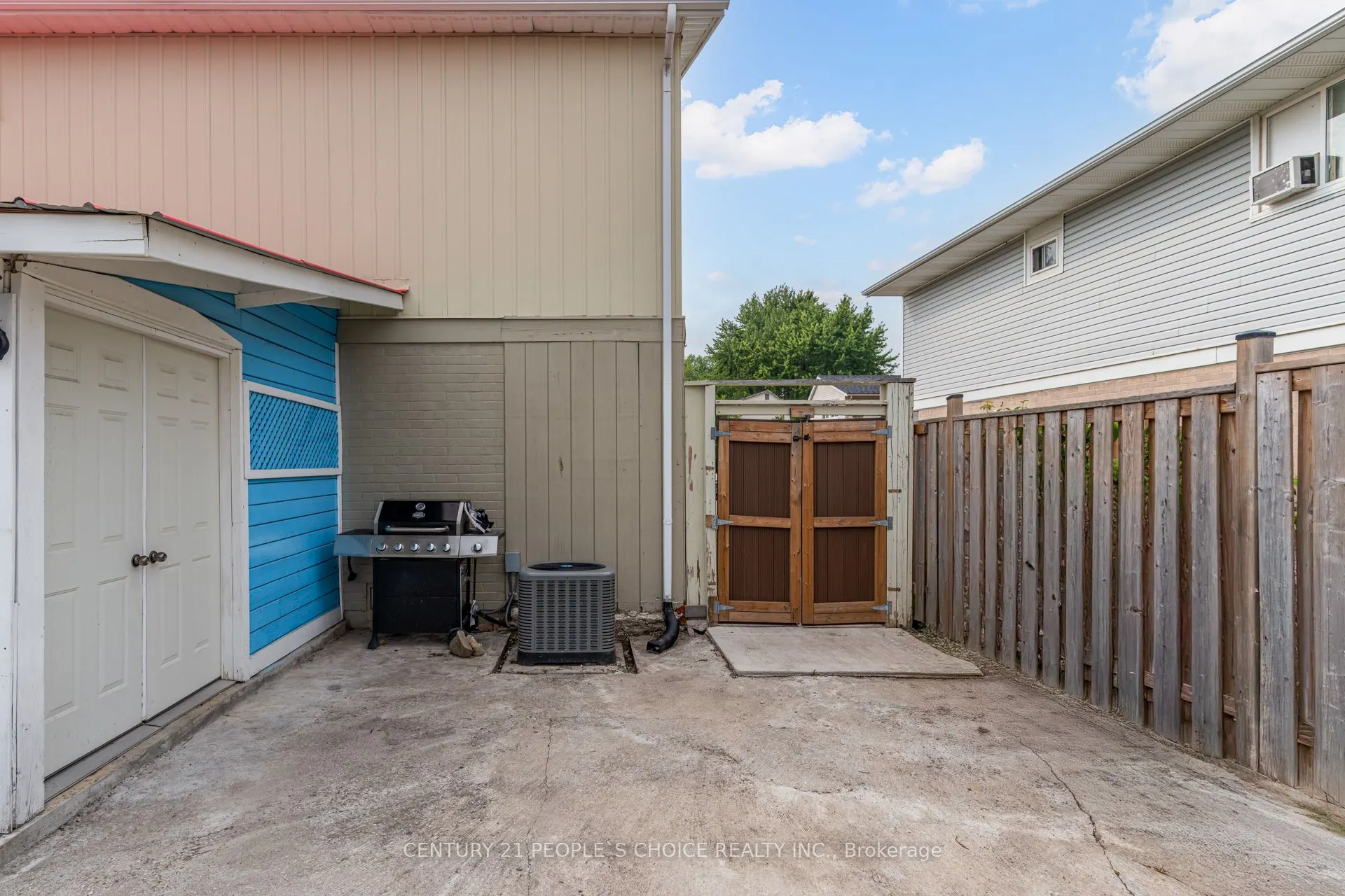 18 Hernon Court