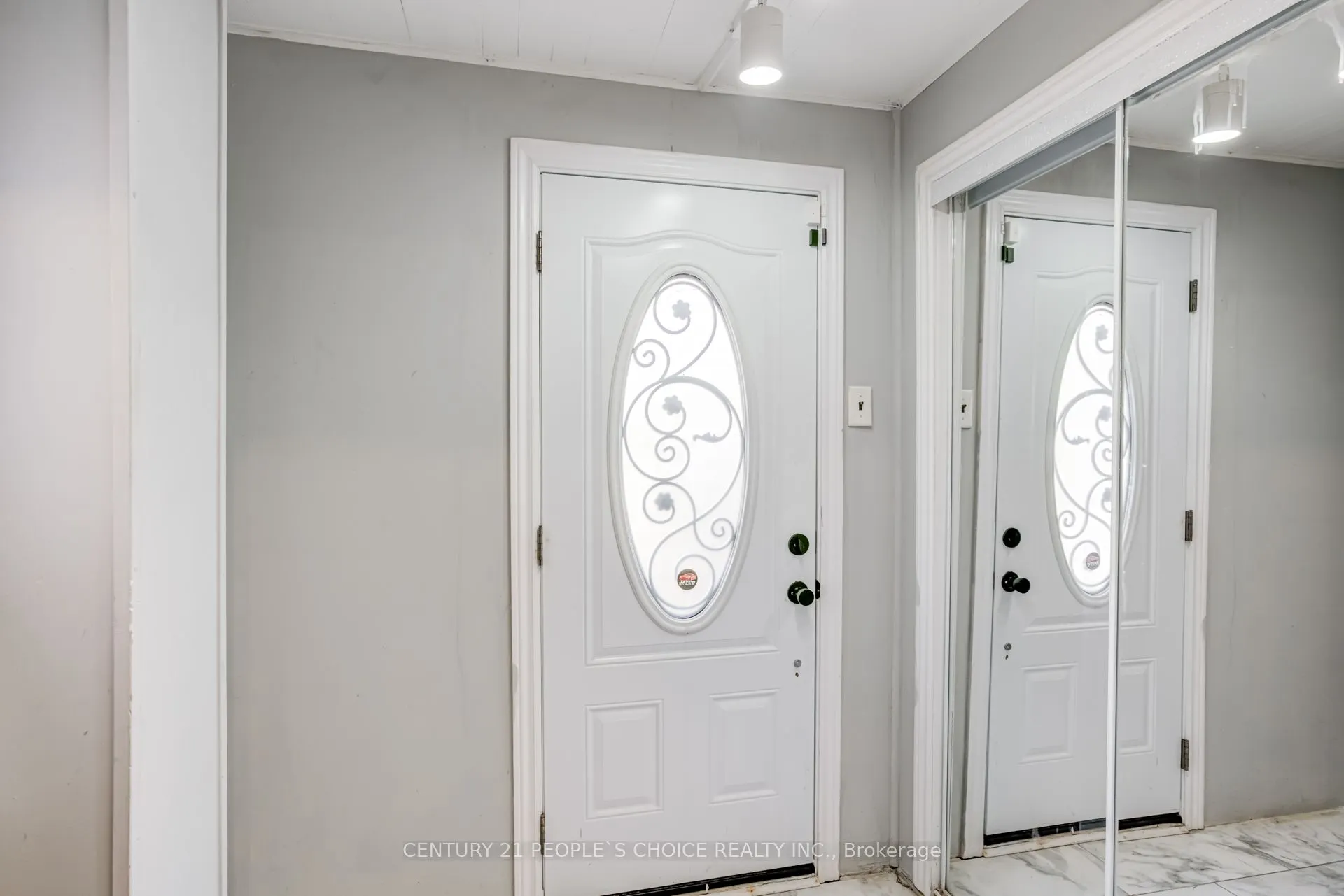 18 Hernon Court