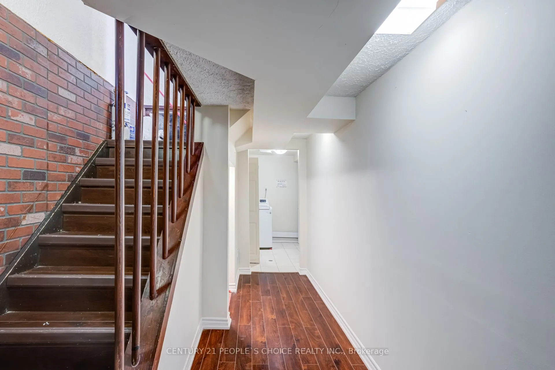 18 Hernon Court