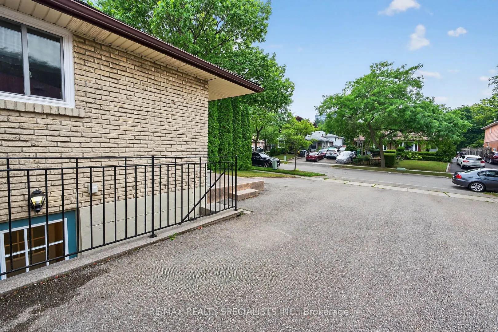 1912 Bonnymede Drive, #Lower