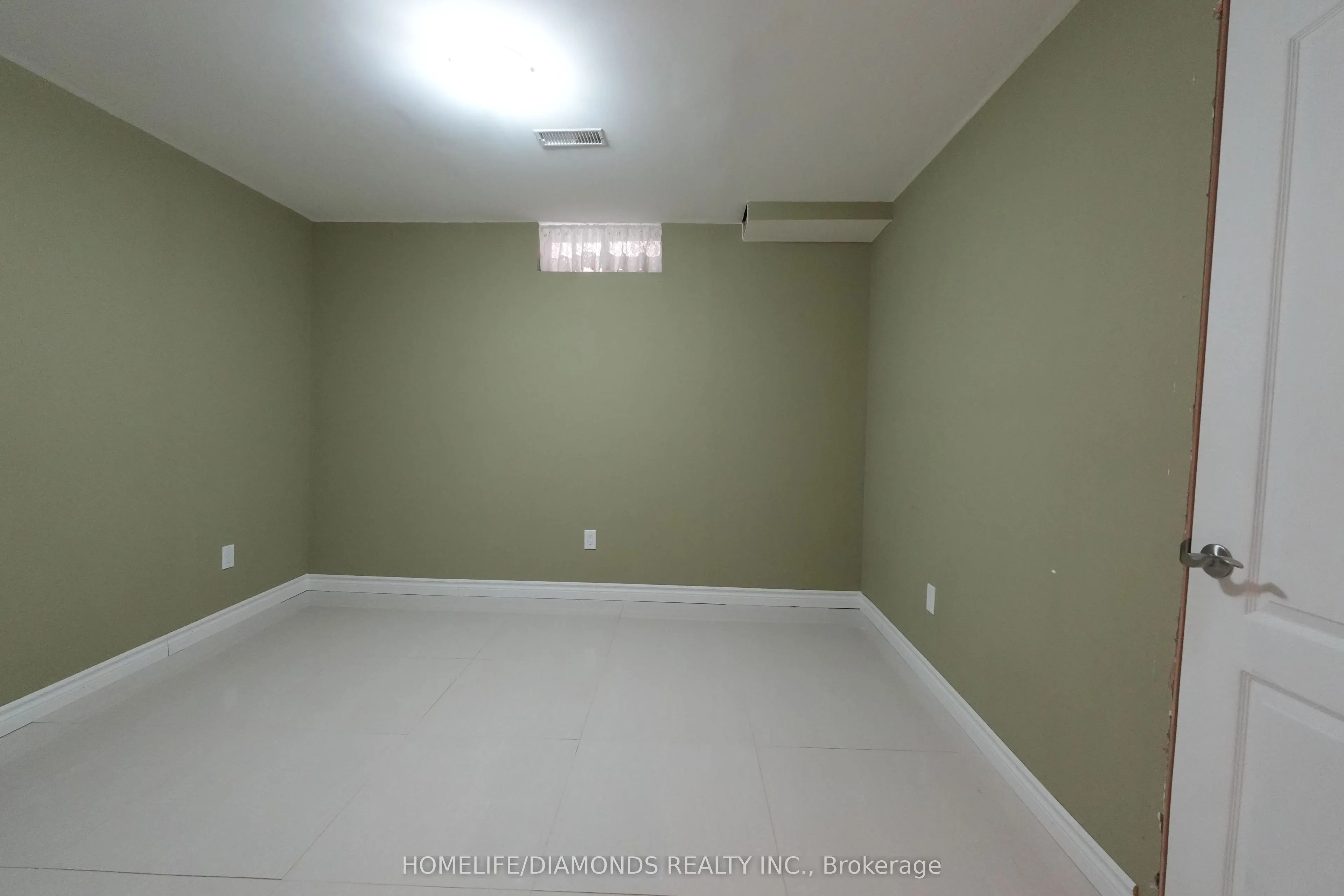 5267 BROOKWOOD Court