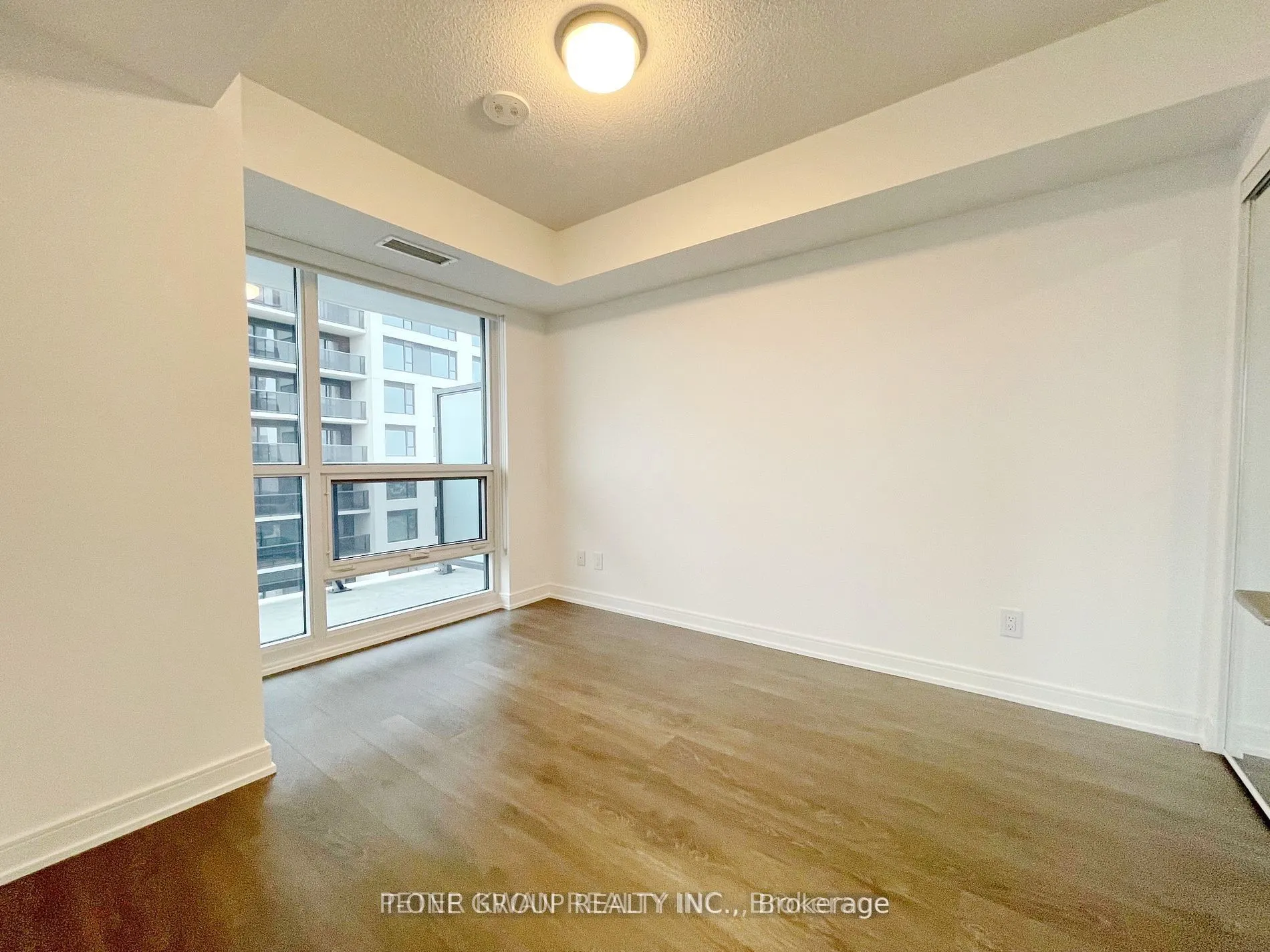 30 Samuel Wood Way, #1504
