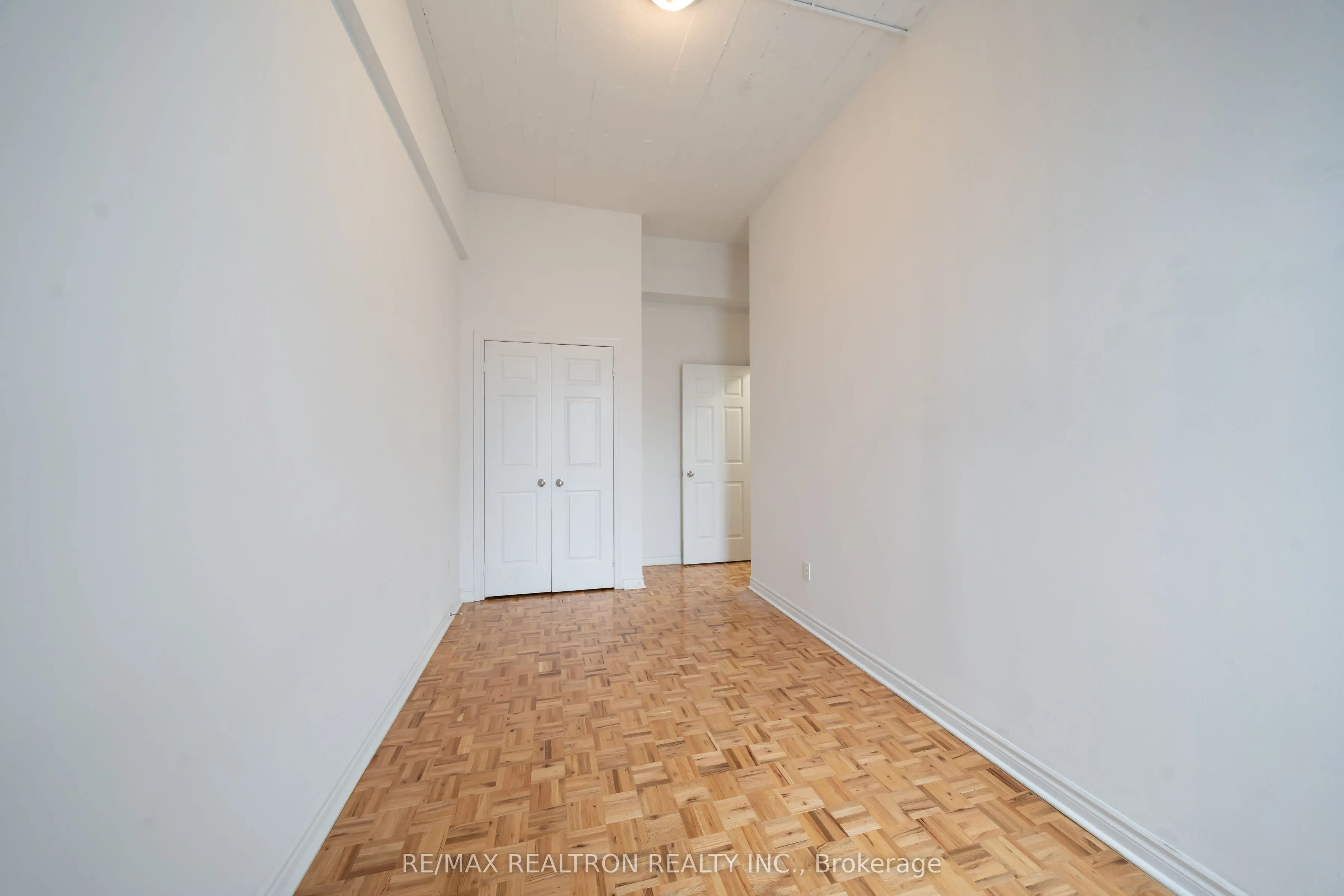 1401 Dupont Street, #413
