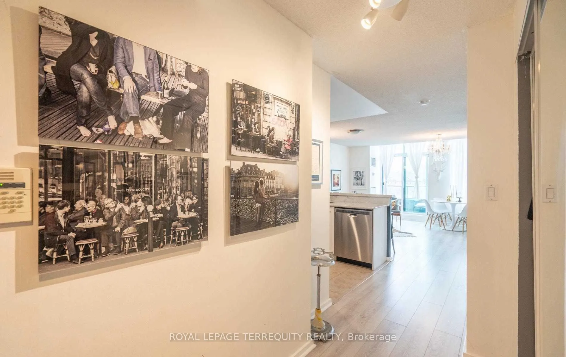 200 Manitoba Street, #328