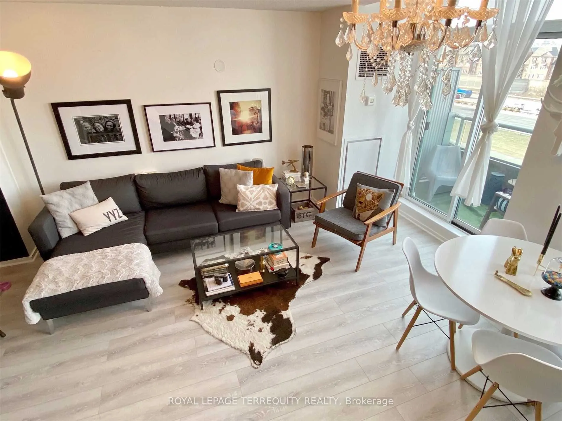 200 Manitoba Street, #328