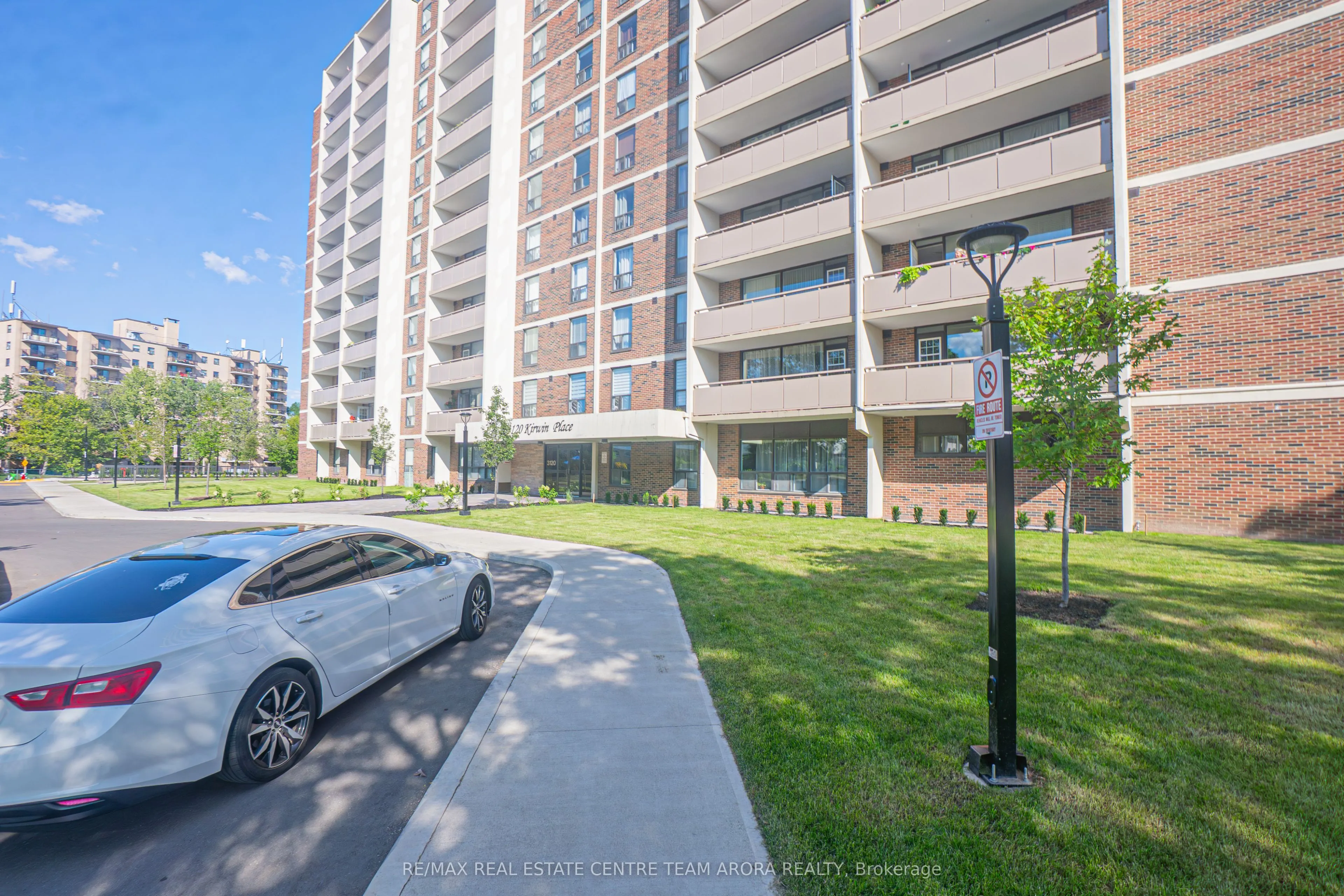 3120 Kirwin Avenue, #409