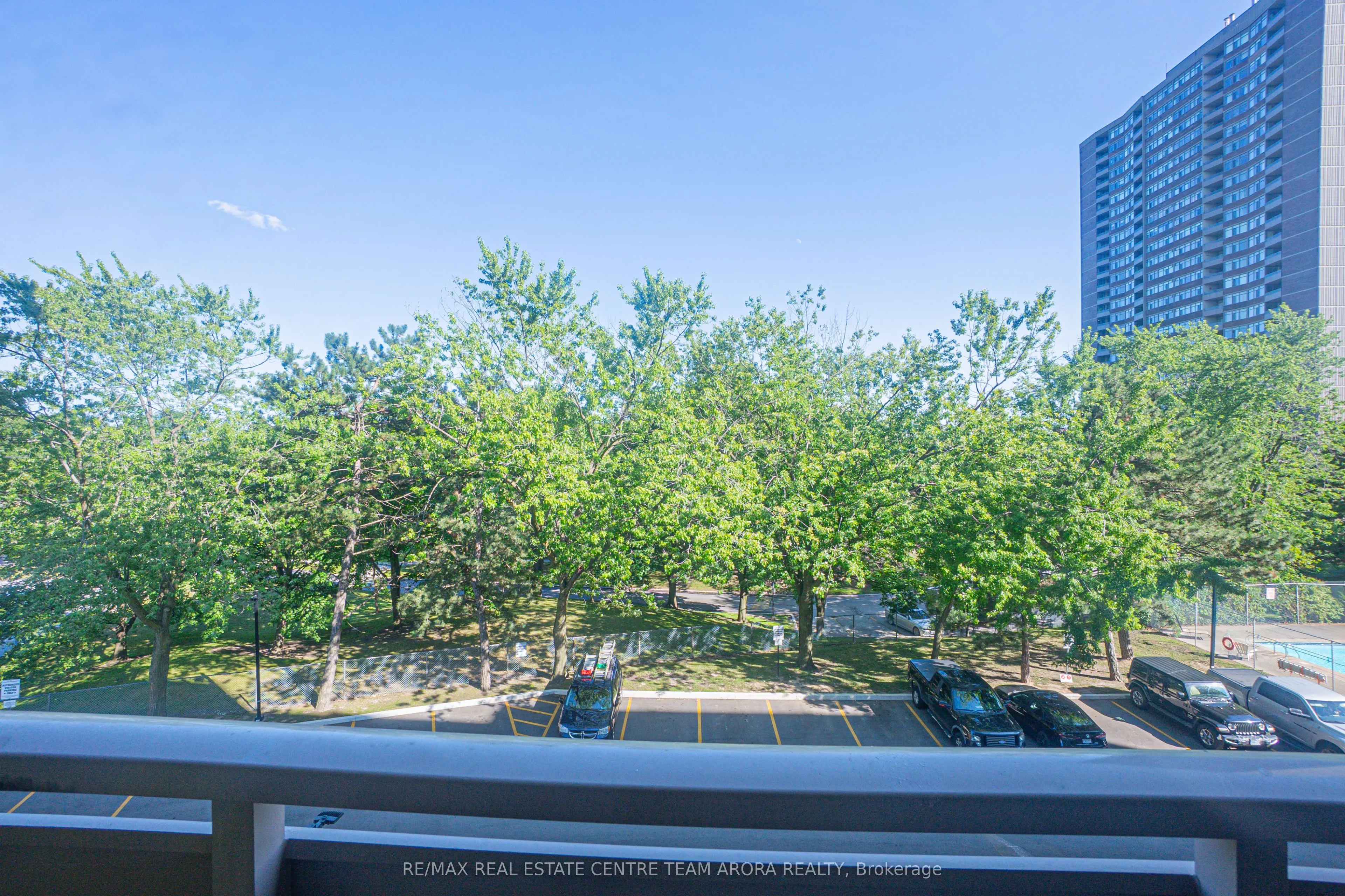 3120 Kirwin Avenue, #409