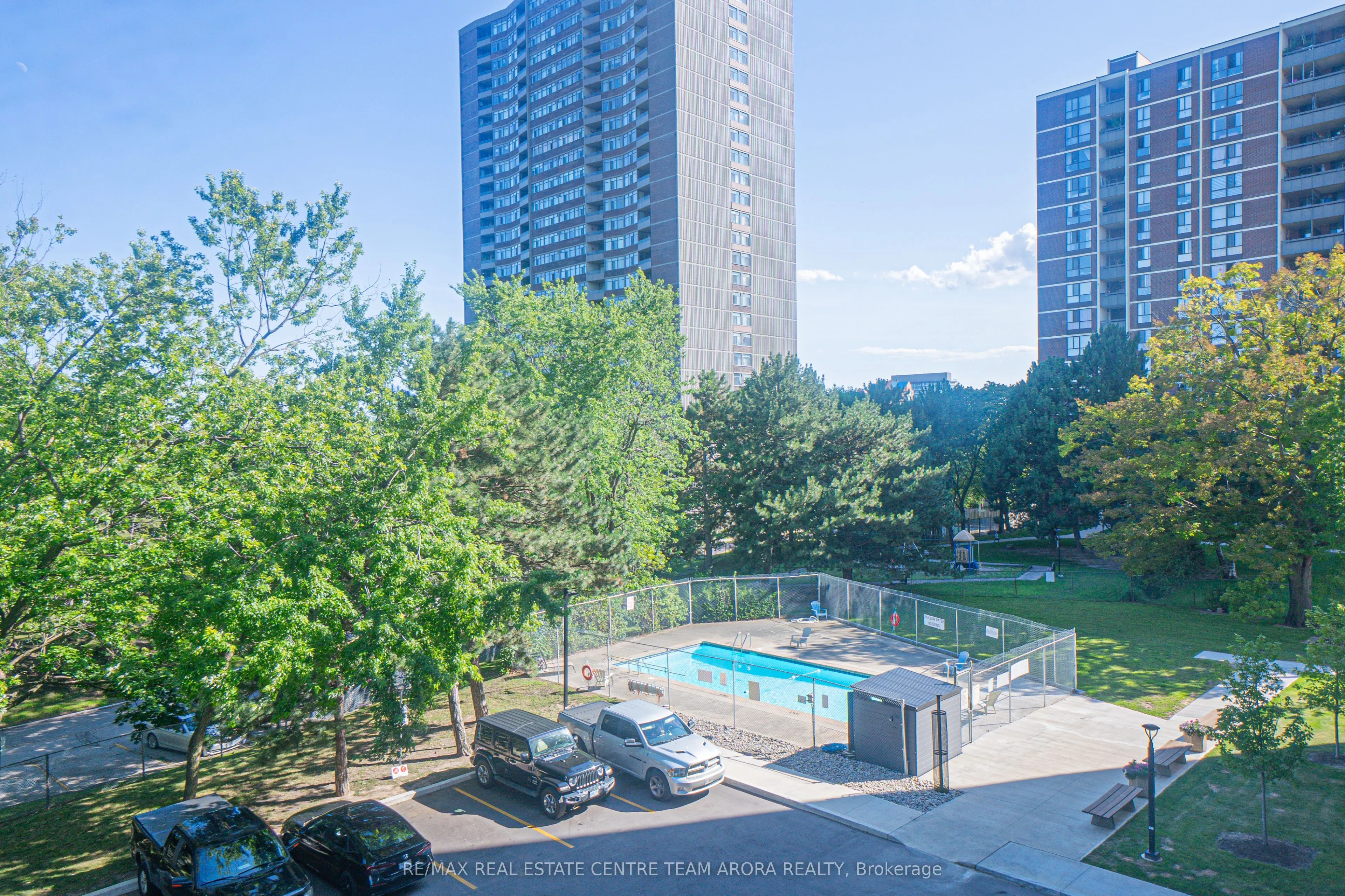 3120 Kirwin Avenue, #409