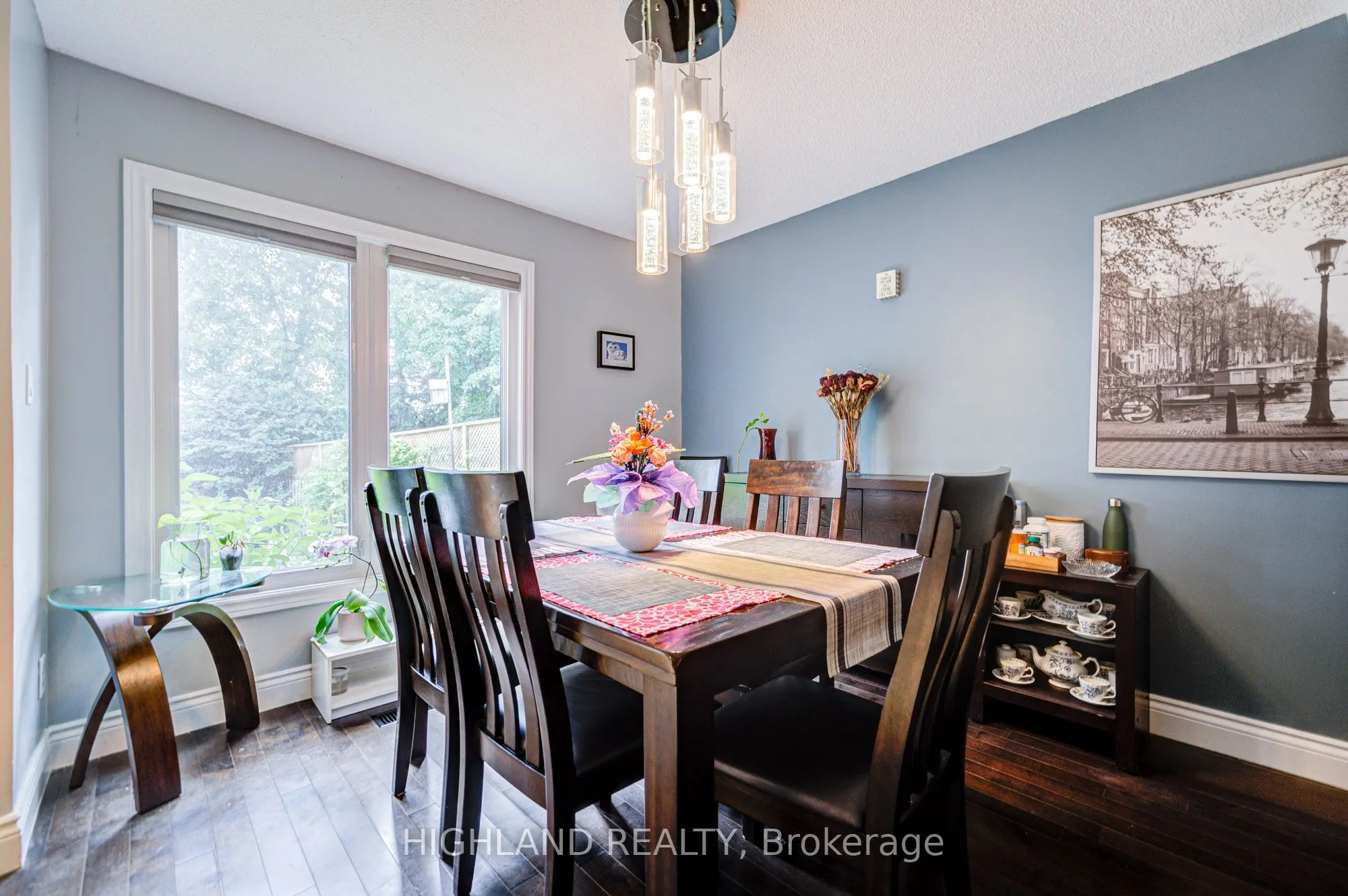 246 Winfield Terrace