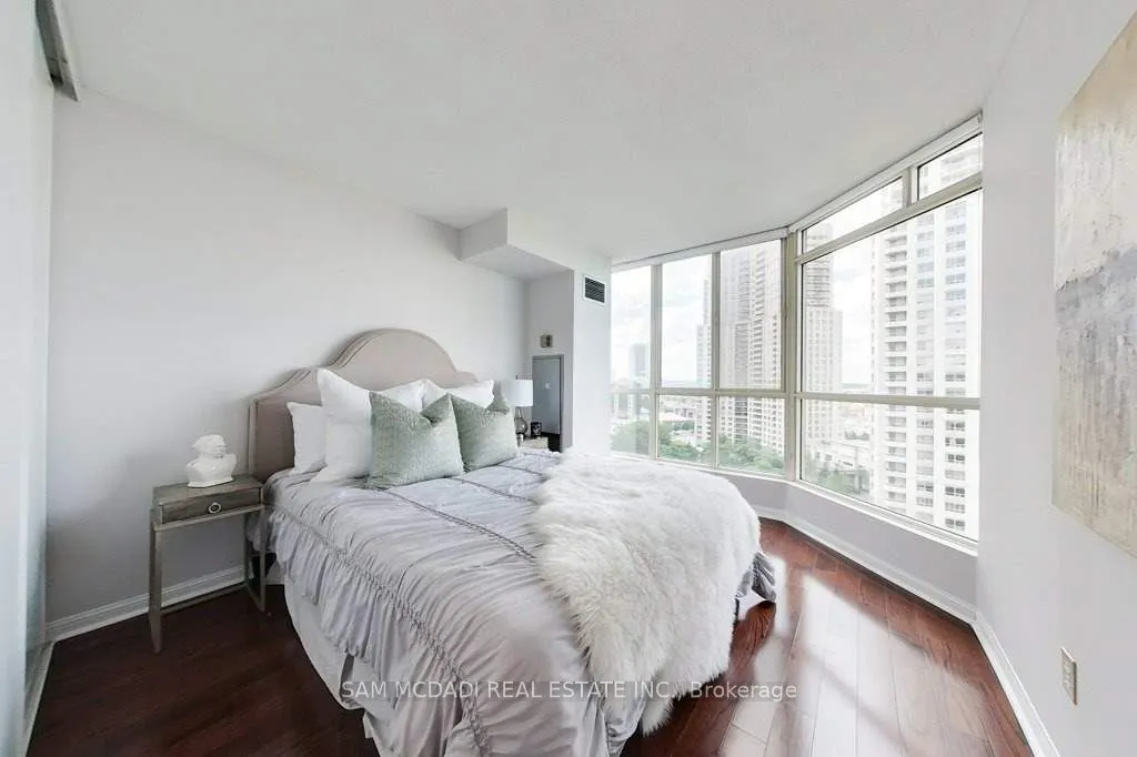 55 Kingsbridge Garden Circle, #1411