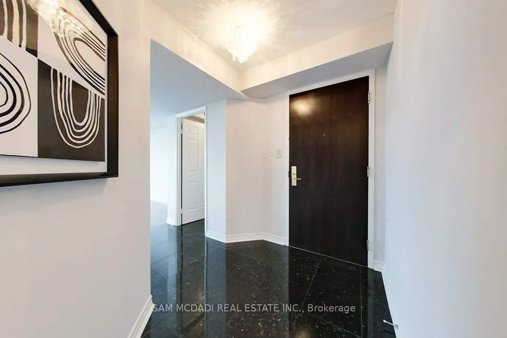 55 Kingsbridge Garden Circle, #1411